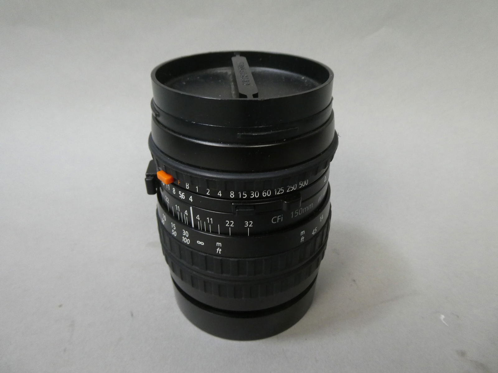 Hasselblad Carl Zeiss T* Sonnar 150mm f4 CFi Medium Format Lens: Hasselblad Carl Zeiss T* Sonnar 150mm f4 CFi Medium Format Lens This item is from a Gurnee, IL private estate. The estate included lots of cameras and accessories, motorcycles and parts, vehicles, kni