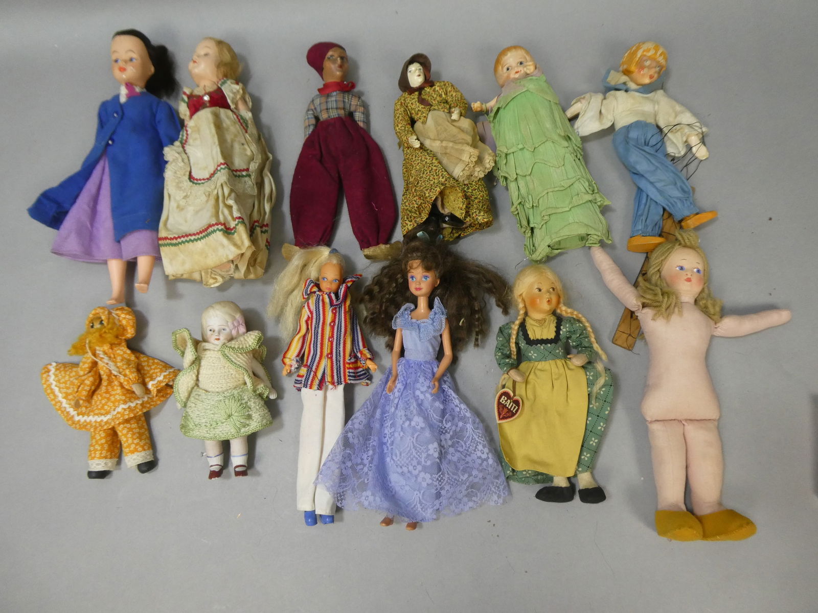 Lot 12 Vintage Assorted Dolls Barbie Baitz Marionette  French etc (1 of 14)