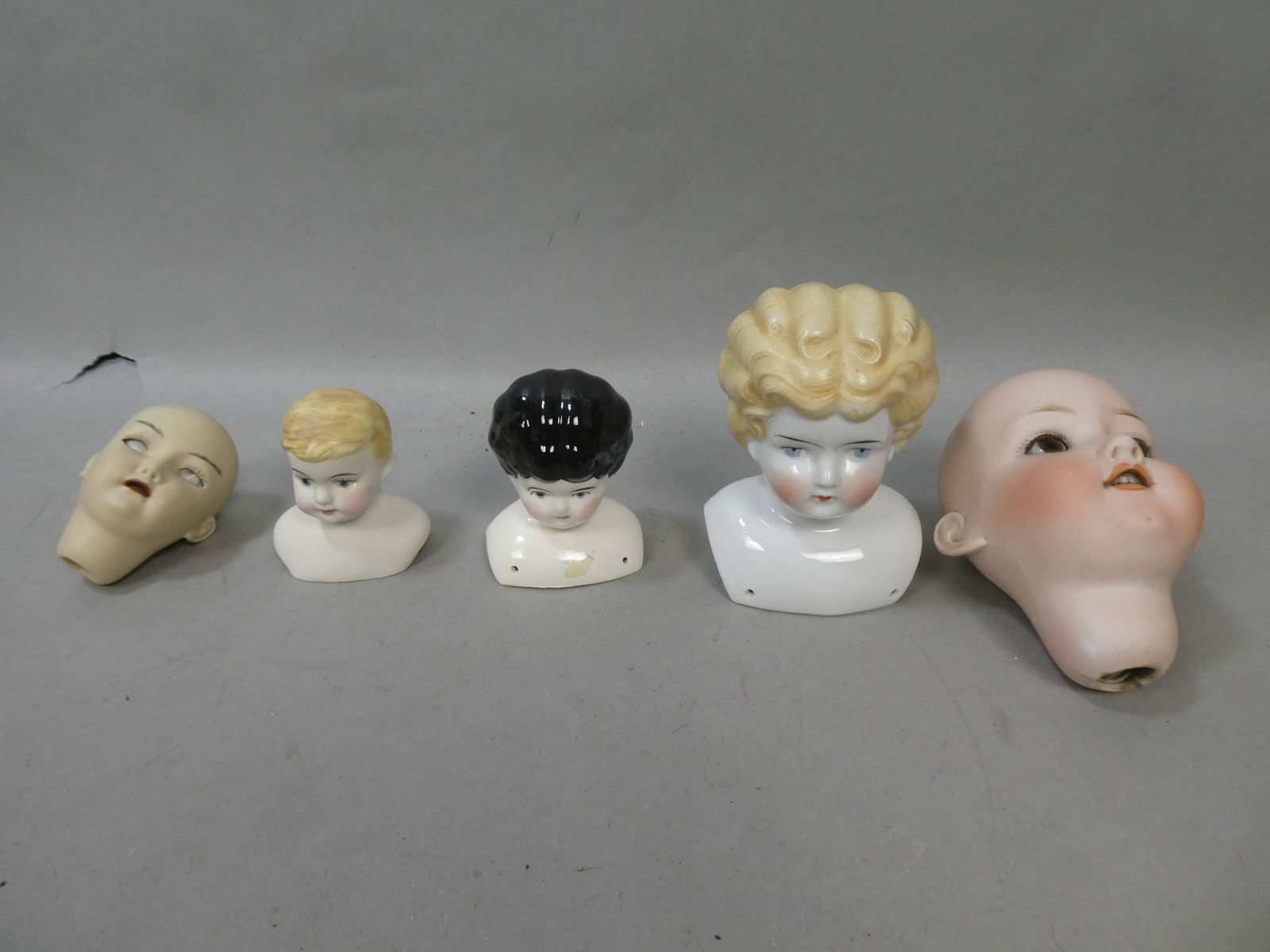 Lot 5 Antique Bisque & Porcelain Doll Heads Armand Marseille etc (1 of 12)