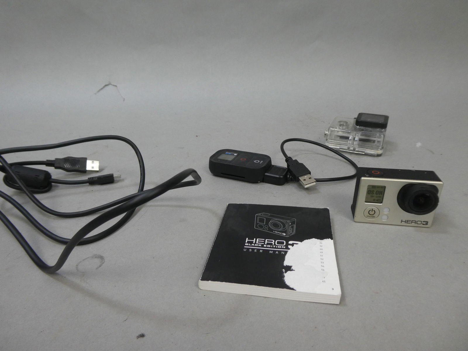 Gopro Hero 3 Black Camera w/ Case & Remote (1 of 7)