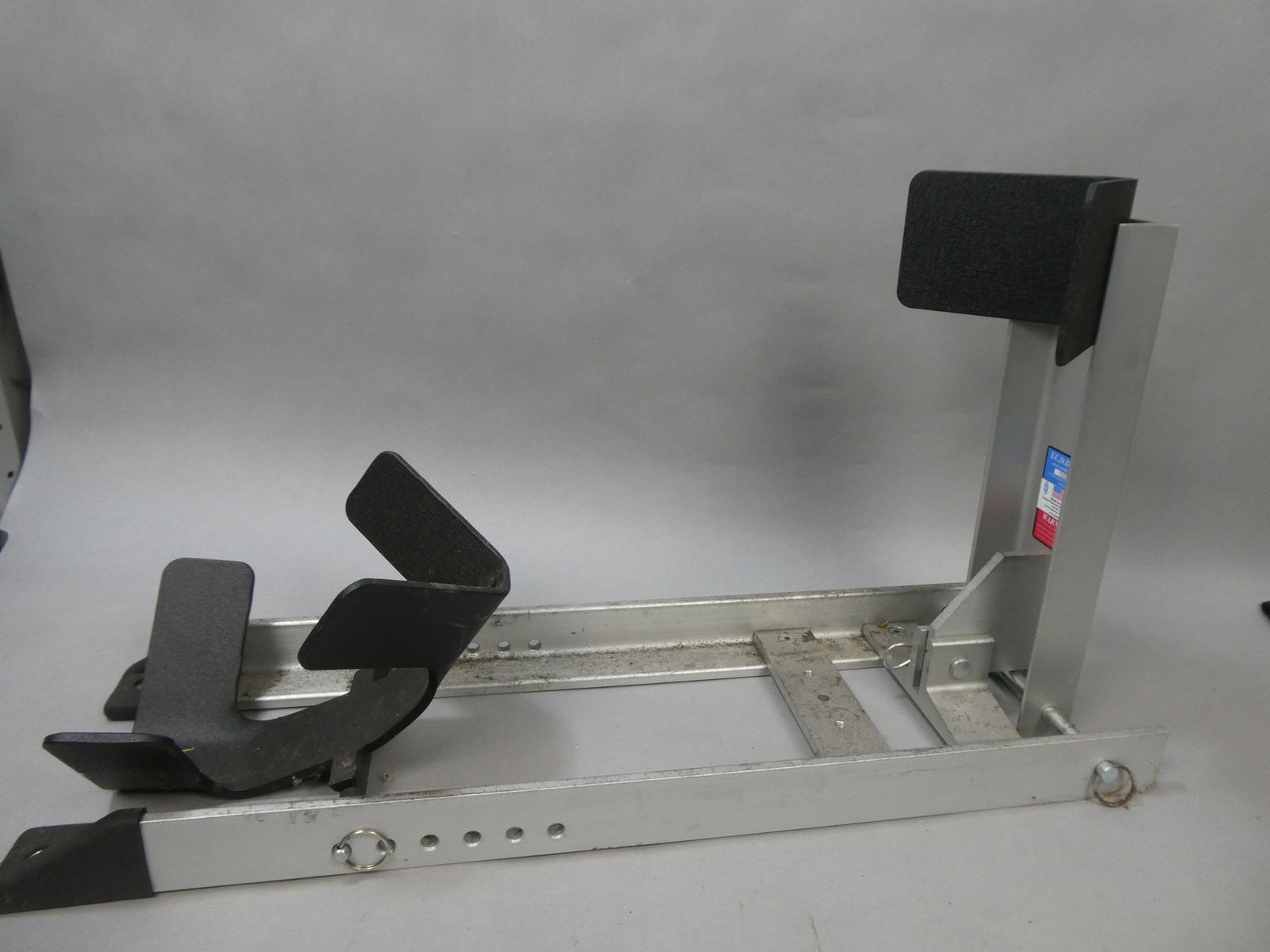 Condor Pi-Stop Trailer-Stop Motorcycle Wheel Lock (1 of 6)