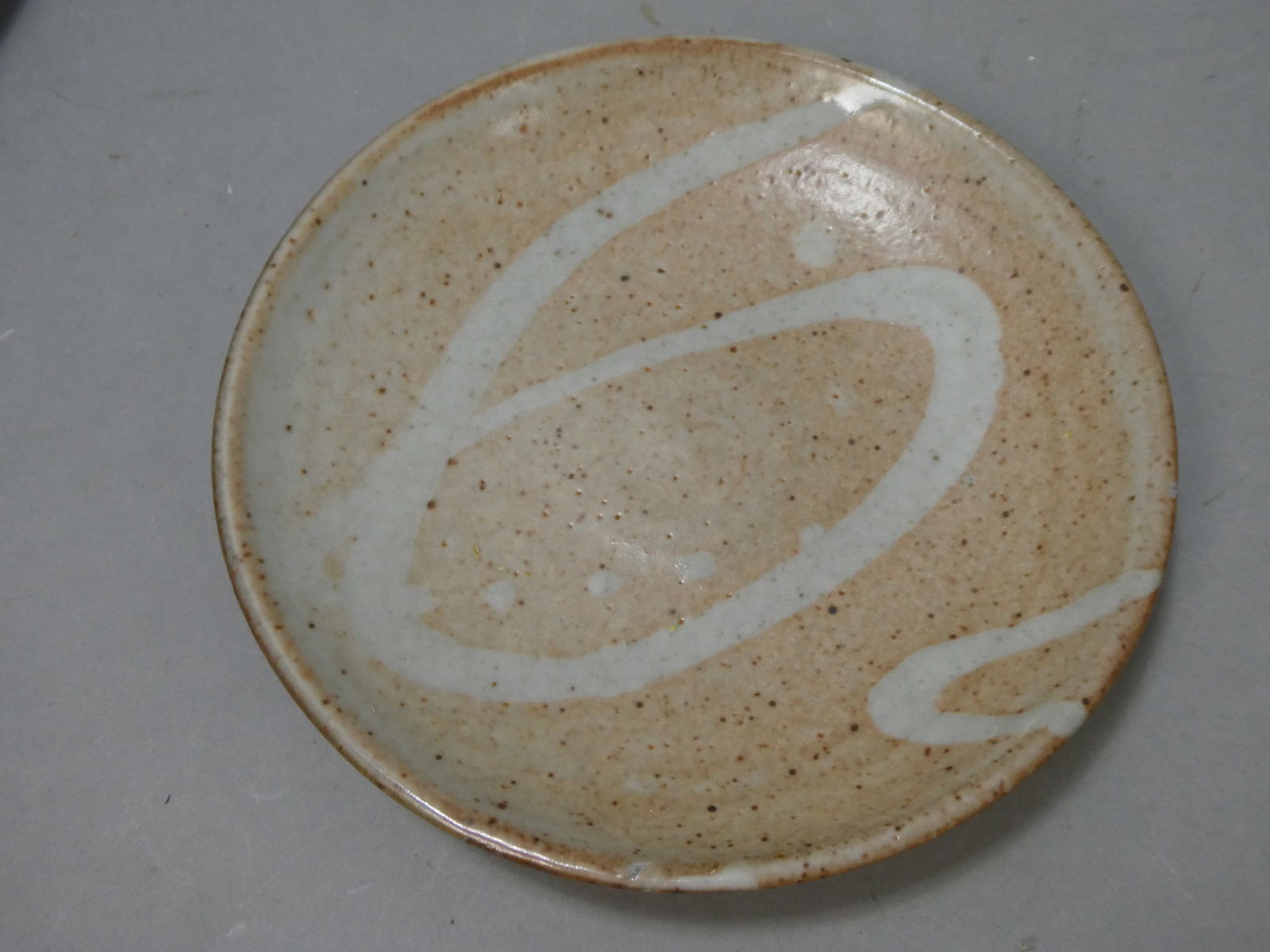 Warren MacKenzie Art Pottery Shino Glaze w/ Splashes Salad Plate (1 of 5)