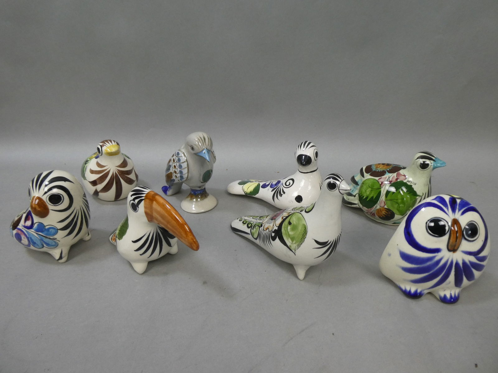 Lot  Vintage Mexican Indian Art Pottery of Birds  Ken Edwards etc (1 of 13)