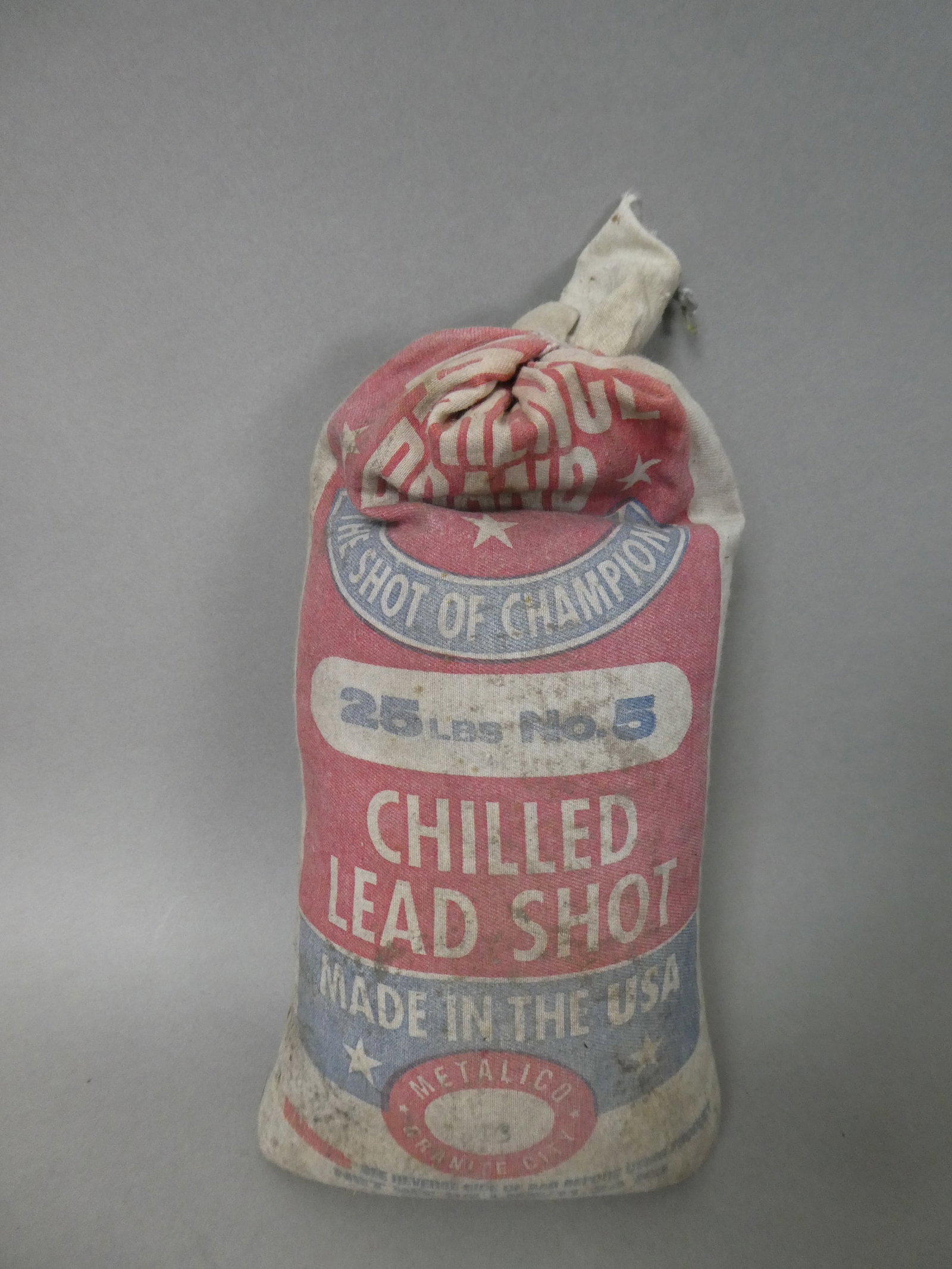 Vintage Lawrence Brand 25lbs Chilled Lead Shot in Original Bag: Vintage Lawrence Brand 25lbs Chilled Lead Shot in Original Bag. Condition:As found, sold as is Shipping:We offer in-house shipping. Item(s) will be packed after invoice is paid and shipping charge wil