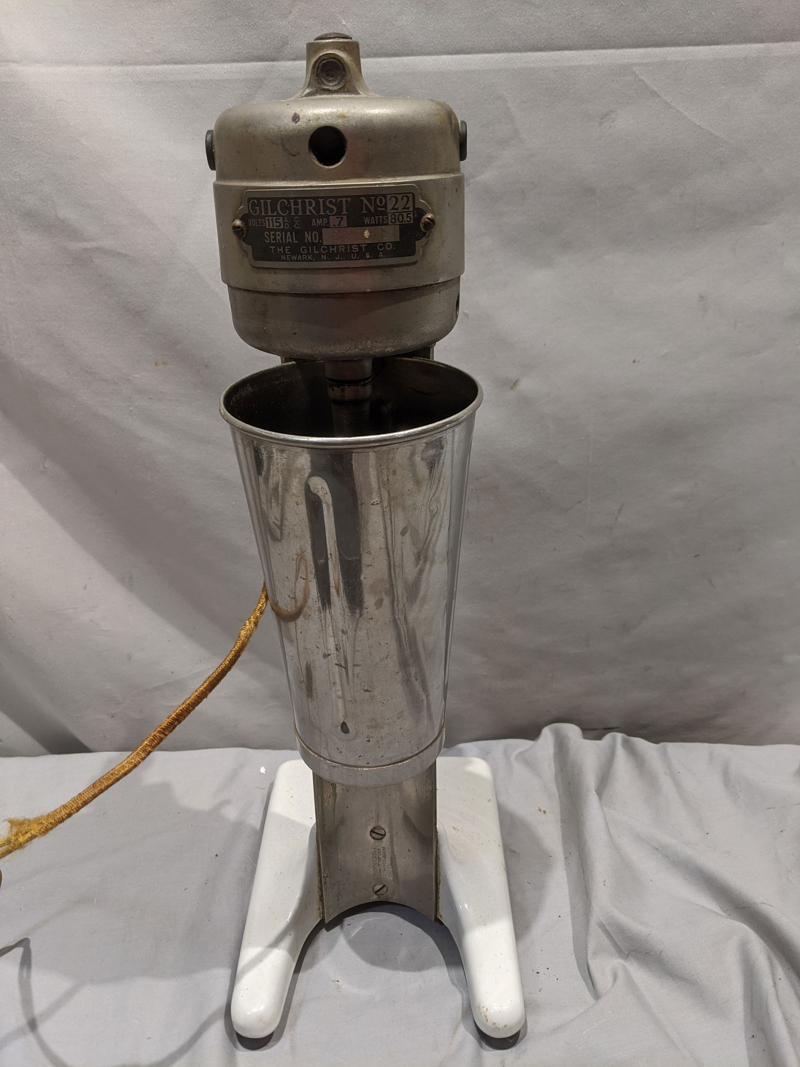 1920s Gilcrist No 22 Soda Fountain Malt Mixer w/ Cup (1 of 7)