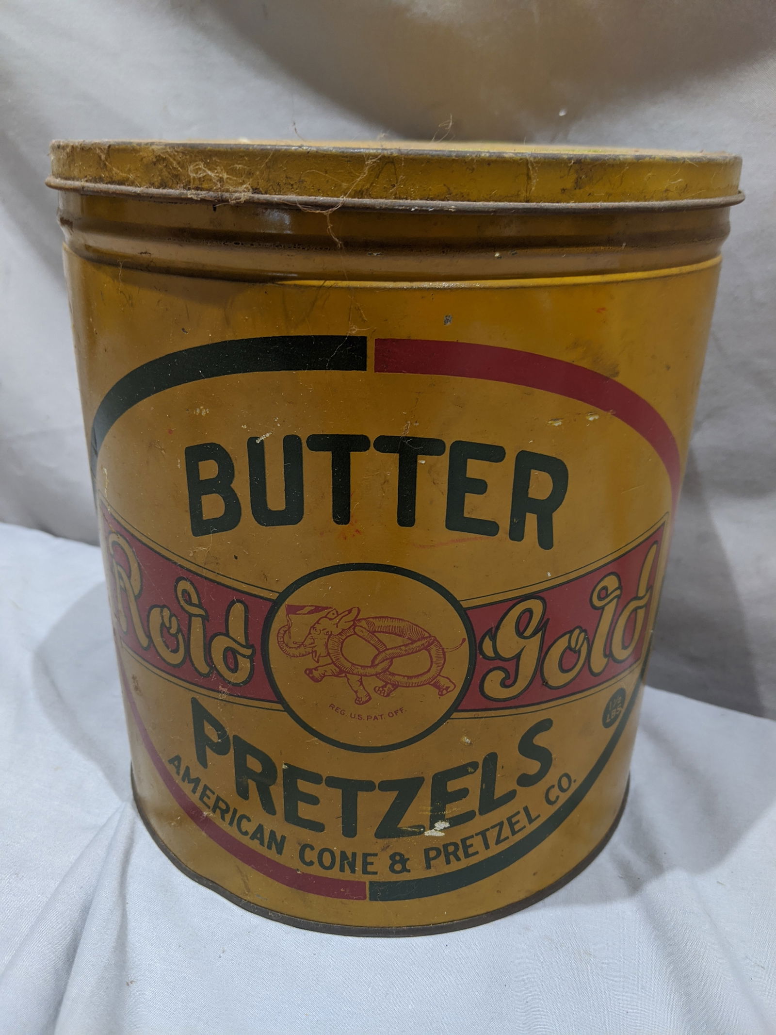 Antique Rold Gold Butter Pretzel's Tin Container (1 of 5)
