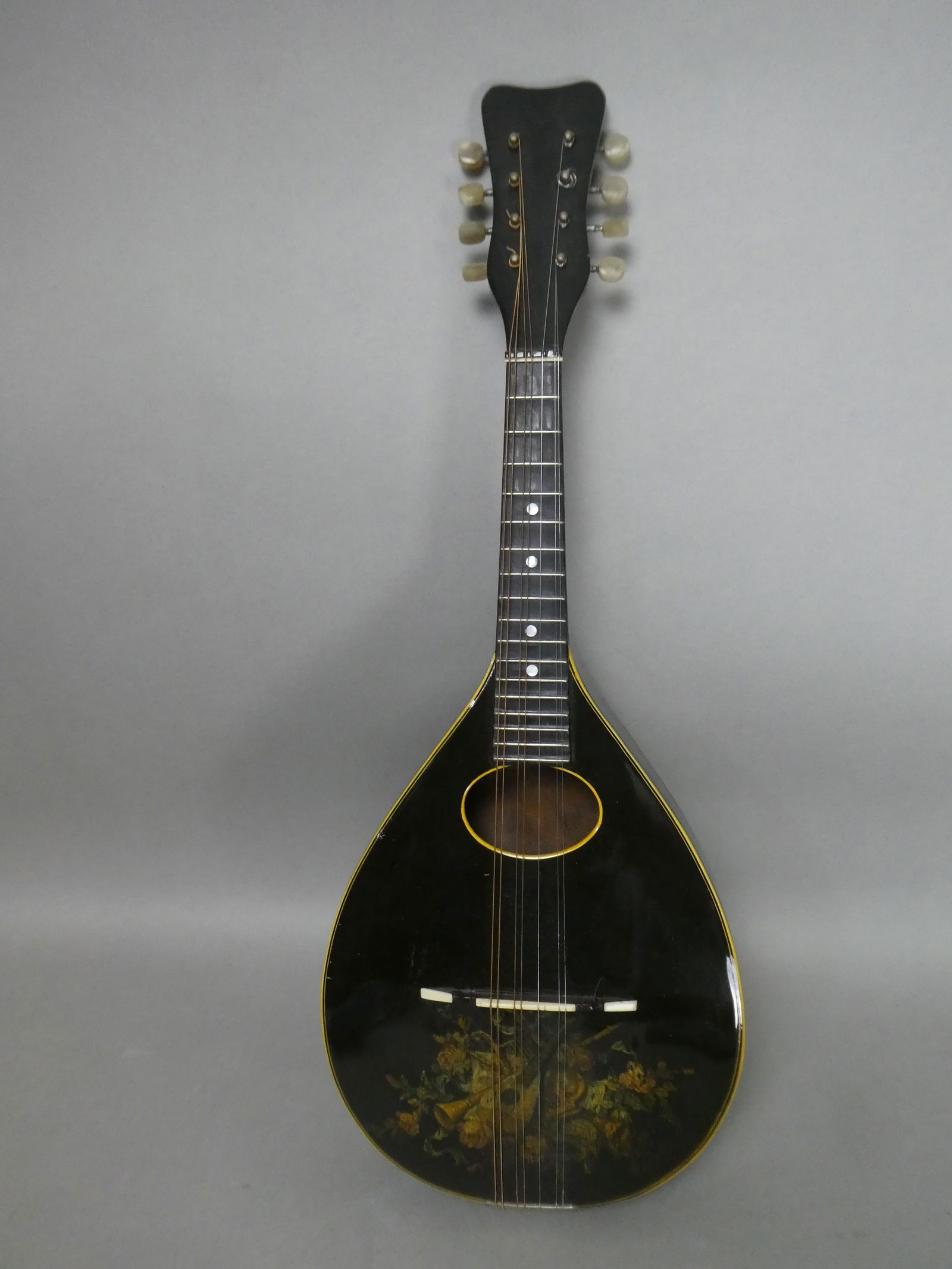 Vintage Unmarked Black 8 String Mandolin (1 of 10)