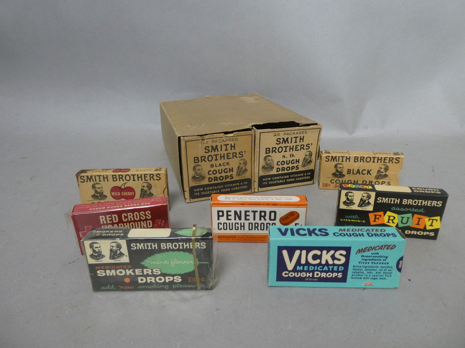 Lot 7 Vintage Cough Drop Boxes & Store Display Smith Brothers Vicks Penetro Red Cross (1 of 8)