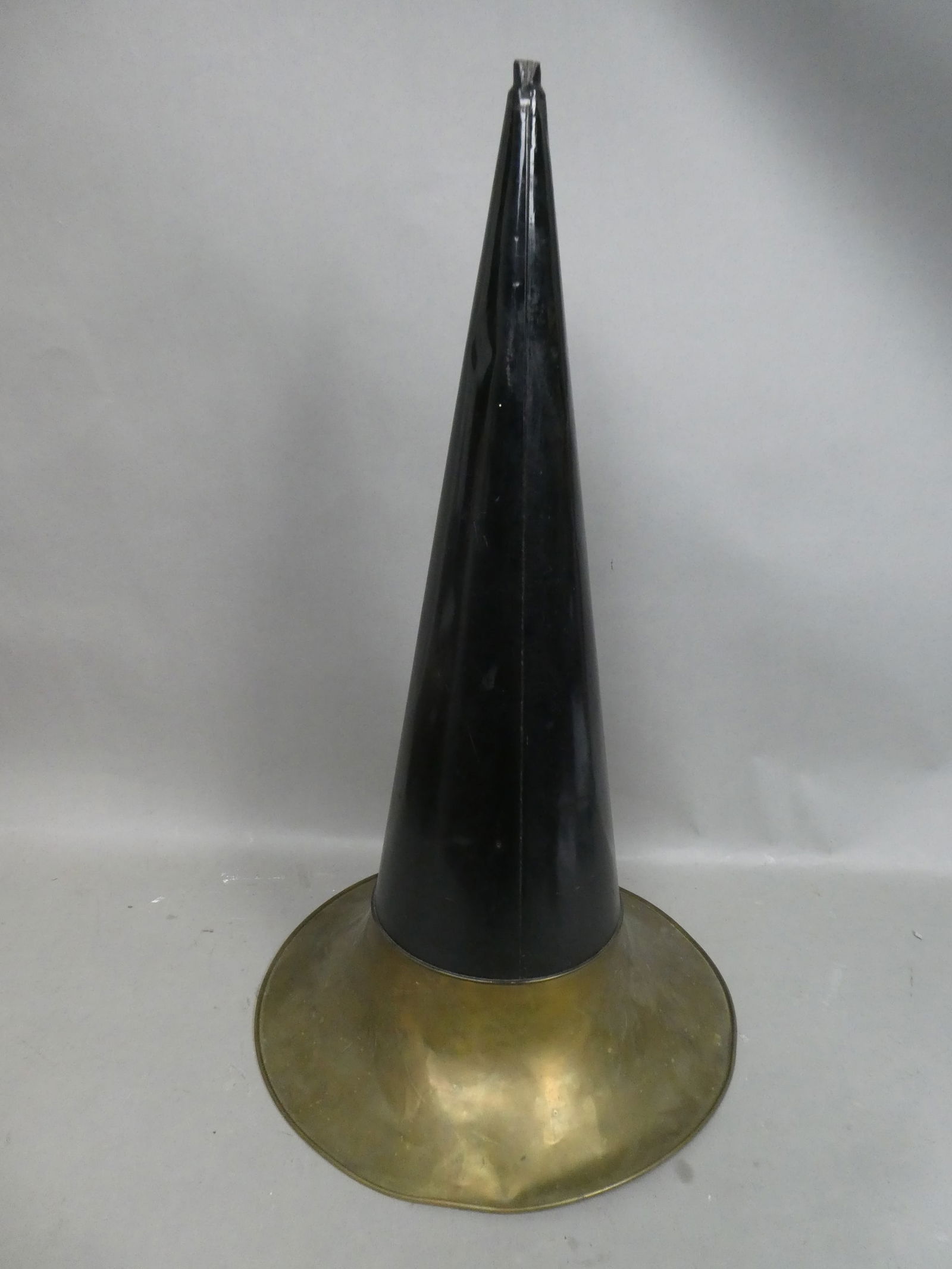 Antique Black & Brass Cylinder Phonograph Edison Columbia Horn (1 of 6)