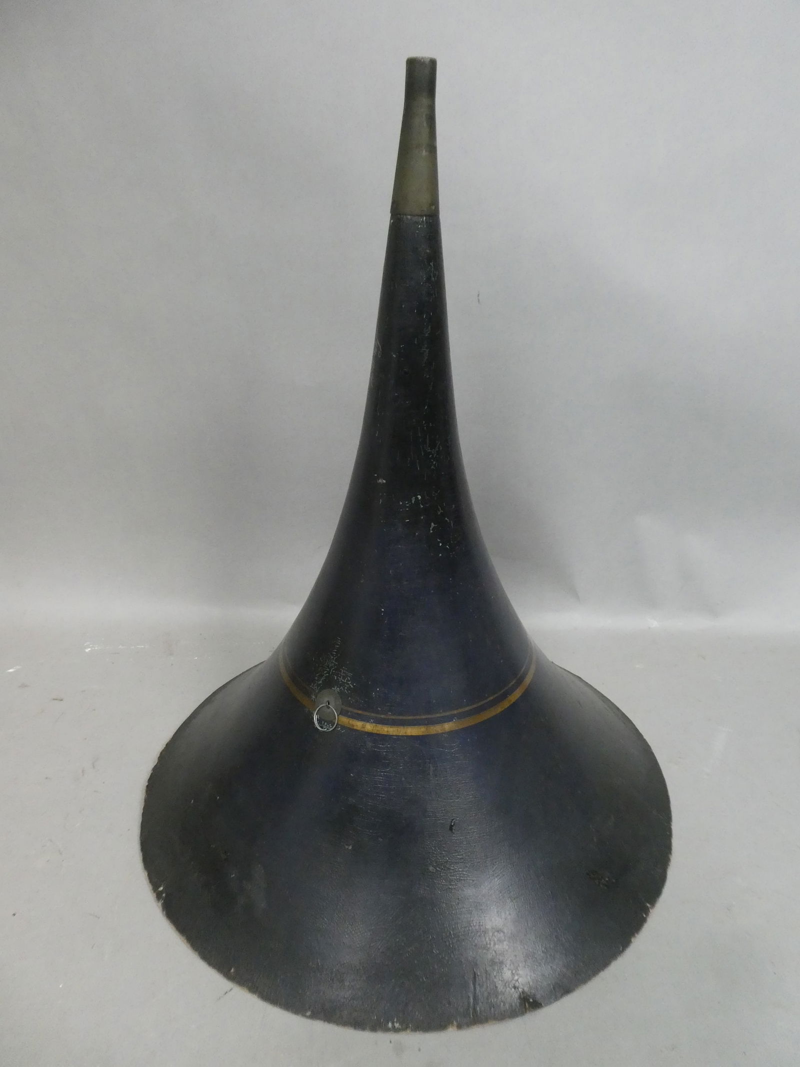 Antique Linenoid Composition Cylinder Phonograph Horn (1 of 8)