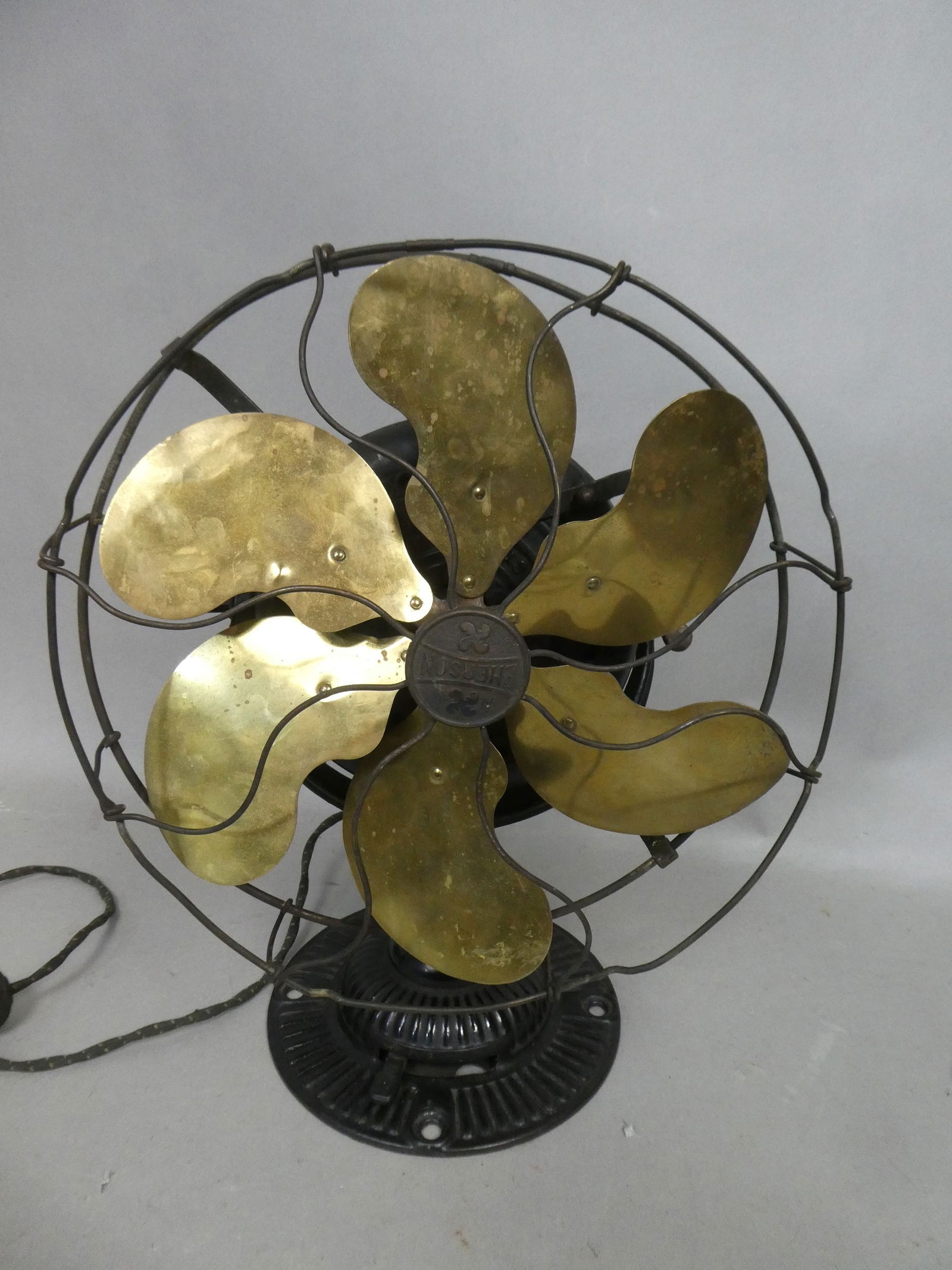 Antique Emerson Type 11666 6 Brass Blade Pancake Motor Electric Fan (1 of 10)