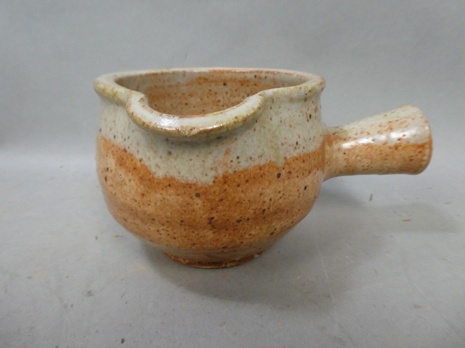 Warren MacKenzie Art Pottery Signed Brown & White Glaze Goblet Gravy Boat Pitcher Pourer (1 of 6)