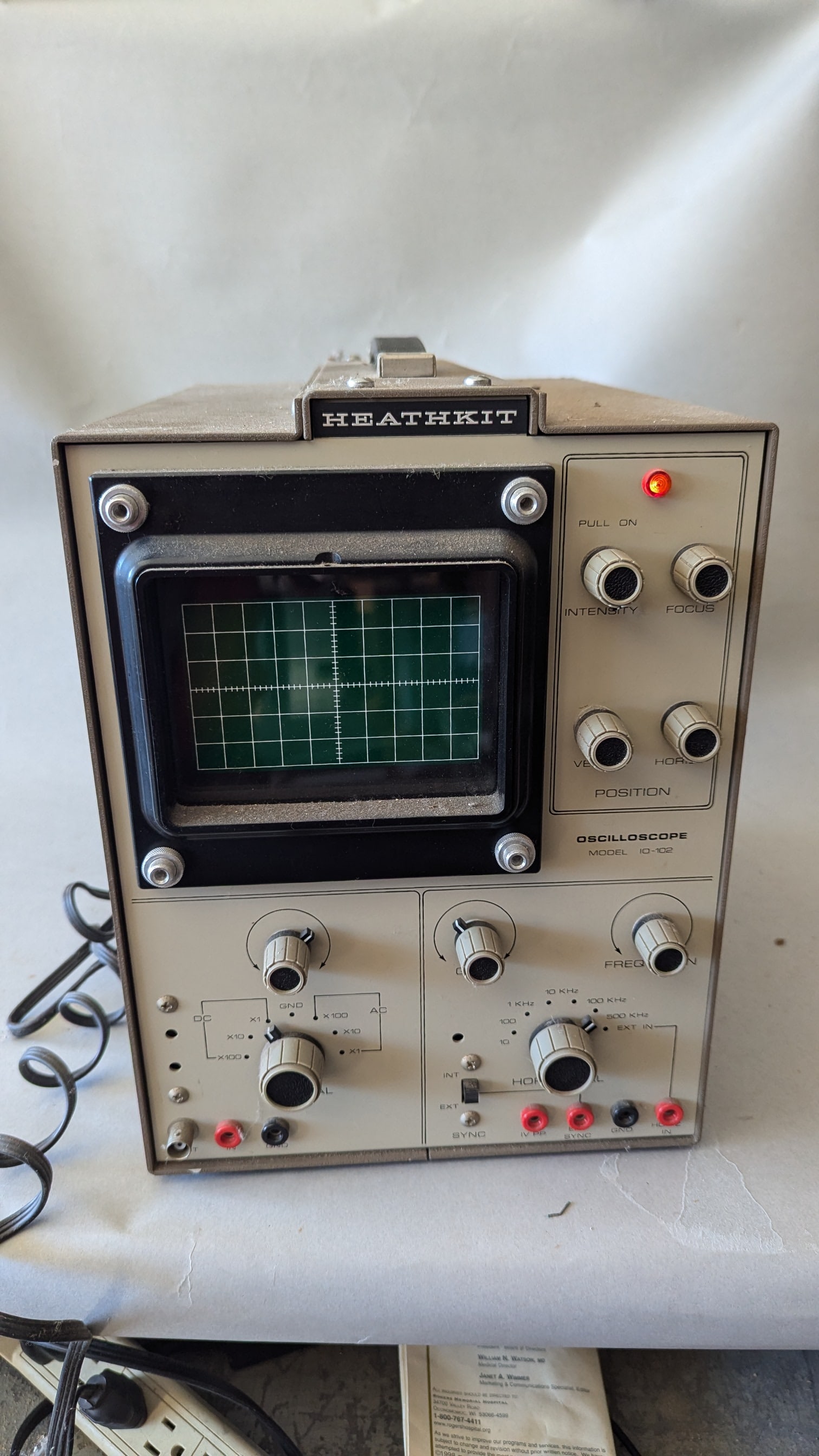 Vintage Heathkit Oscilloscope Model 10-102 (1 of 6)