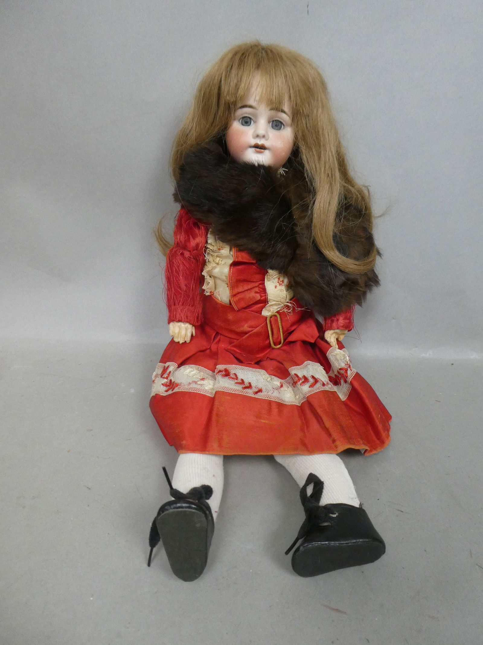 Antique 20" Porcelain Head G2 Composition Body Doll (1 of 8)