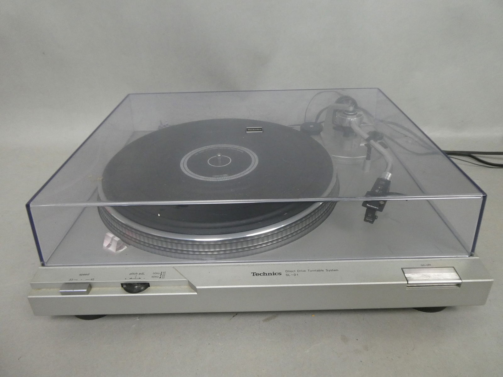 Technics Model SL-01 Direct Drive Turntable Record Player (1 of 8)