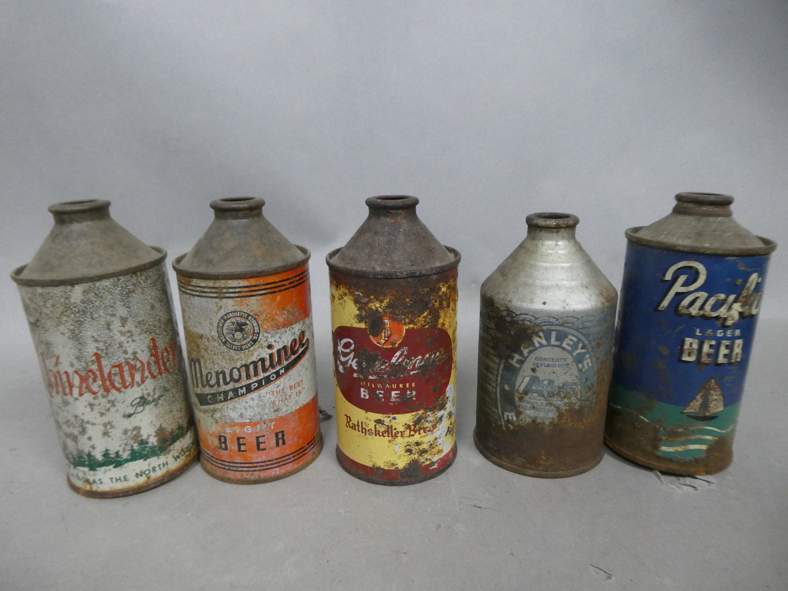 Lot 5 Cone Top Beer Cans Pacific Hanley's Rhinelander Menominee Gettleman: Lot 5 Cone Top Beer Cans Pacific, Hanley's, Rhinelander, Menominee and Gettleman. Condition:As found sold as is Shipping:We offer in-house shipping. Item(s) will be packed after invoice is paid and sh