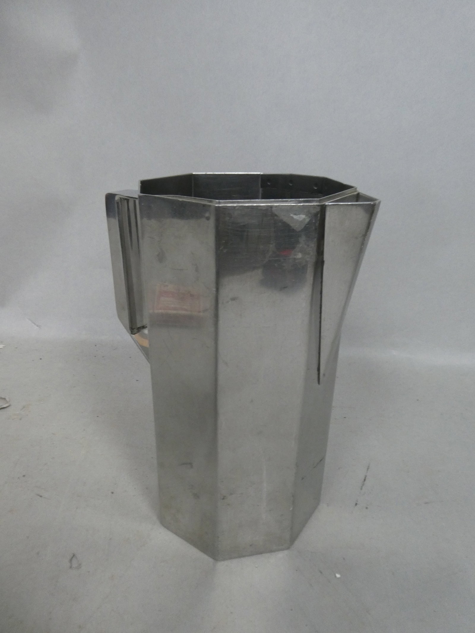 Art Deco Property Of Midway Airlines Stainless Steel Pitcher: Art Deco Property Of Midway Airlines Stainless Steel Pitcher. Measurements in inches: 8 high Condition:Has light scratches Shipping:We offer in-house shipping. Item(s) will be packed after invoice is 