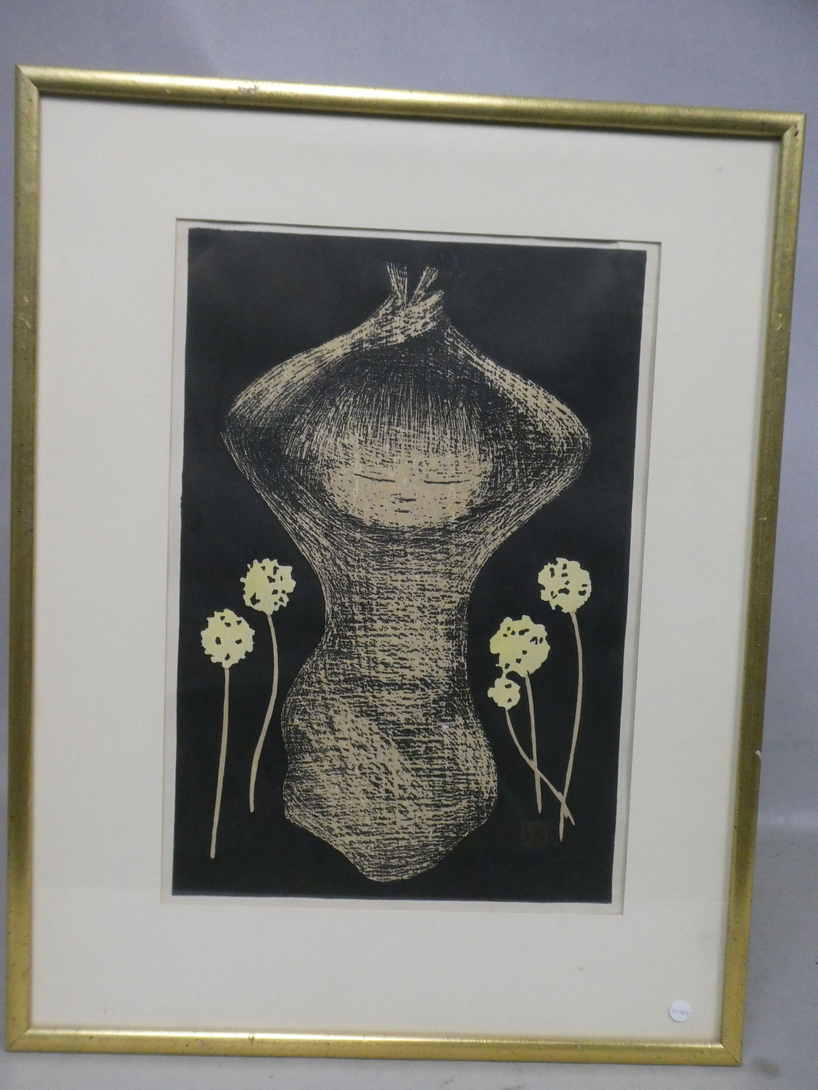 Mid-century Kaoru Kawano Japanese Woodblock Print Short Hair Tanpotsu: Mid-century Kaoru Kawano Japanese Woodblock Print Short Hair Tanpotsu. Framed under glass. Measurements in inches: 17 x 22, image: 10 1/4 x 15 Condition:Good with no problems Shipping:We offer in-hous