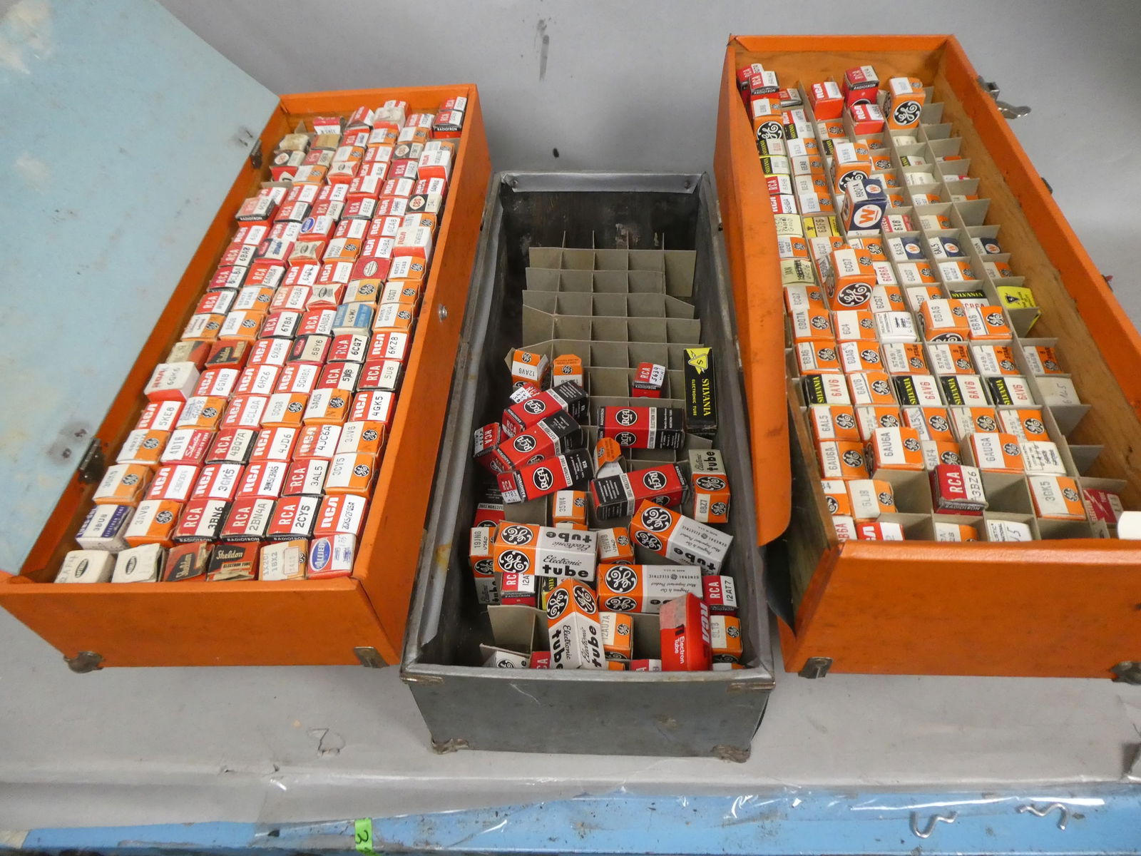 Around 225 Assorted Vacuum Tubes in Boxes & Case (1 of 11)