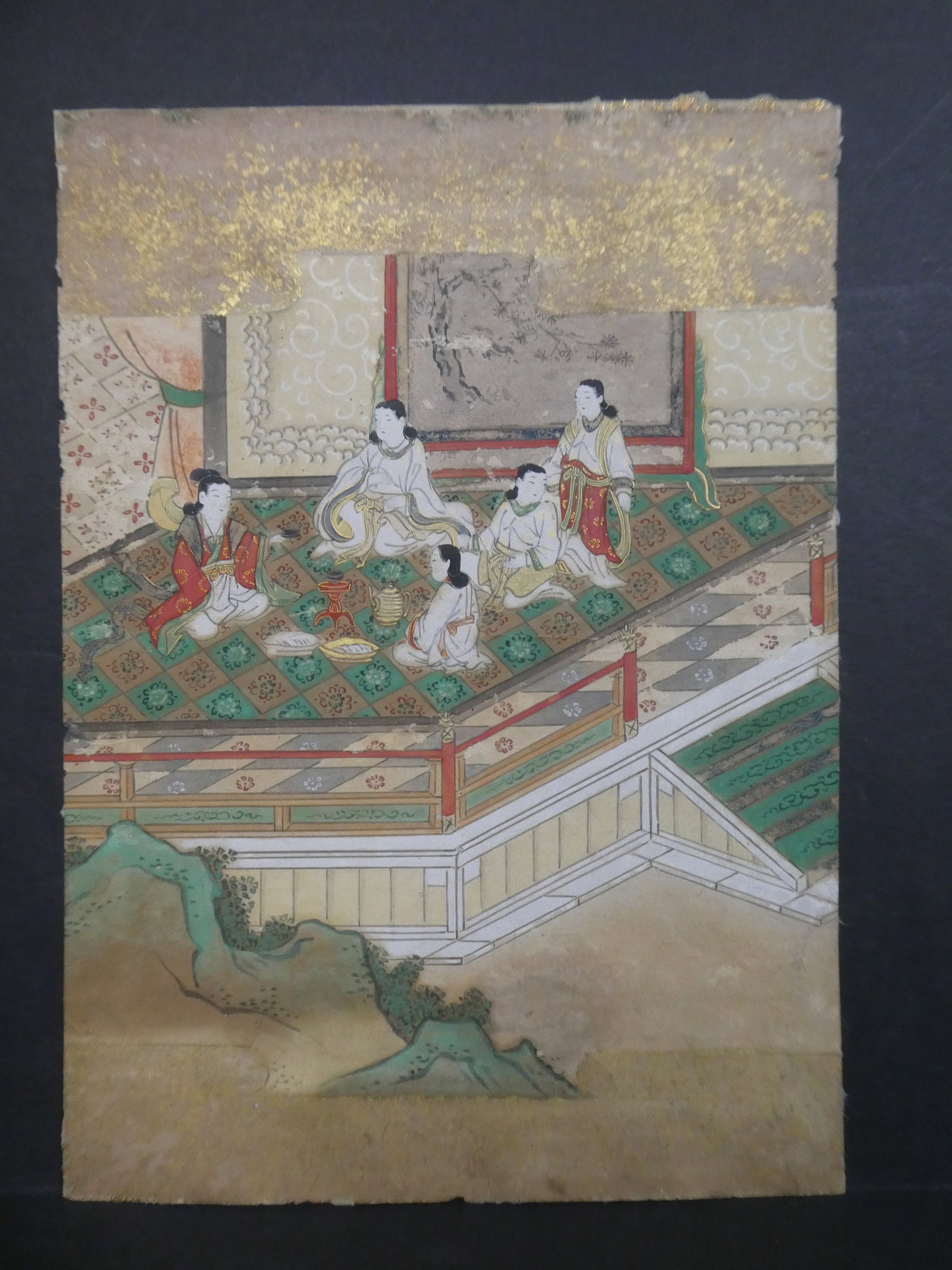 Antique Unsigned Japanese Edo Period Paining: Antique Unsigned Japanese Edo Period Paining. Unframed.. Measurements in inches: 7 x 9 1/2 Condition:Has mild wear and toning and rough edges Shipping:We offer in-house shipping. Item(s) will be packe