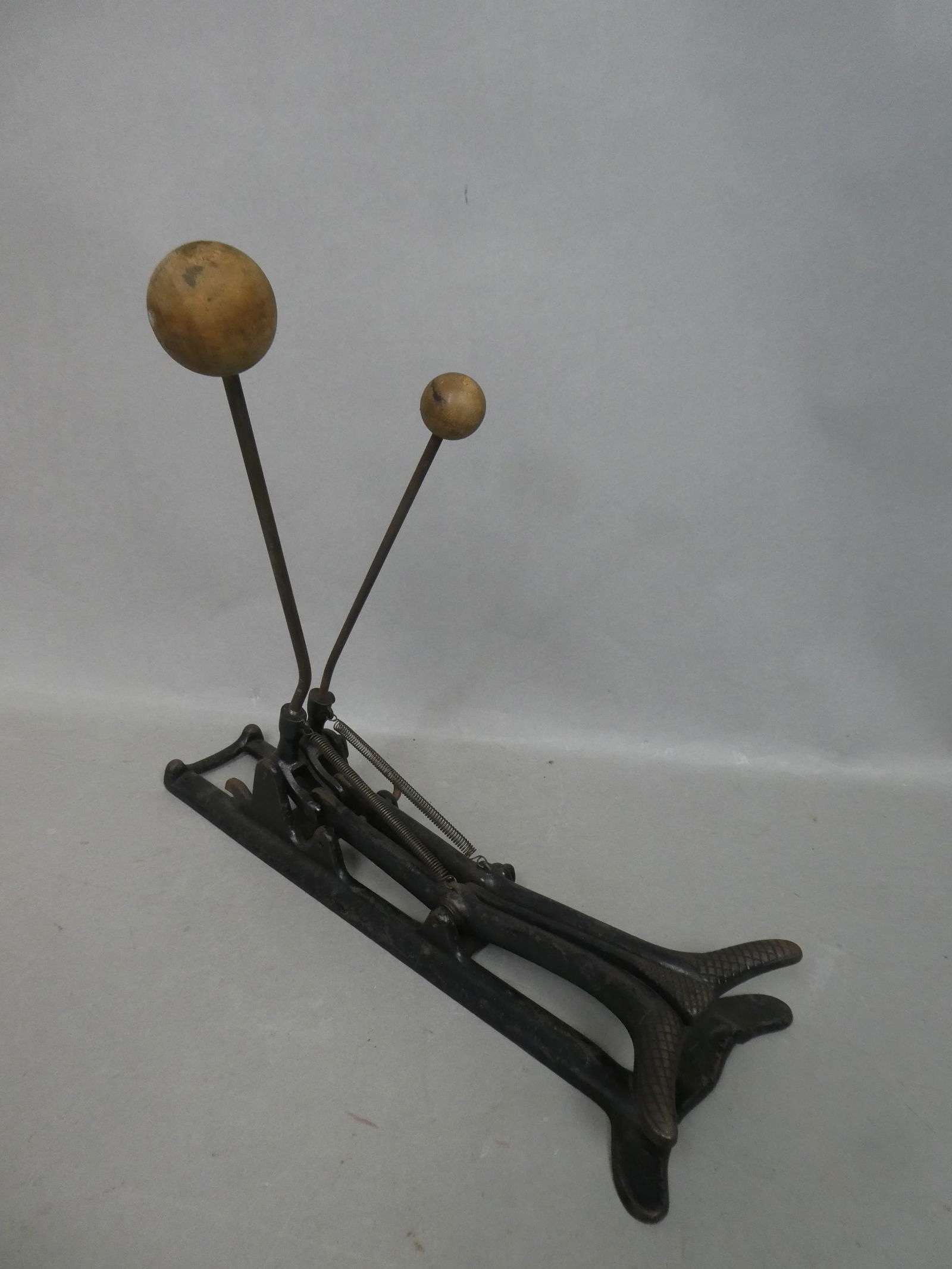 Antique 1900-1914 Cast Iron Fishtail Double Bass Drum Beda (1 of 5)