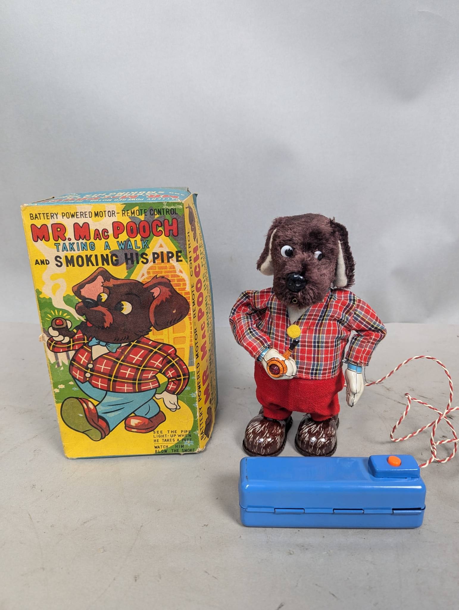 Mr. Mac Pooch Battery-Powered Remote Control Toy with Box (1 of 8)