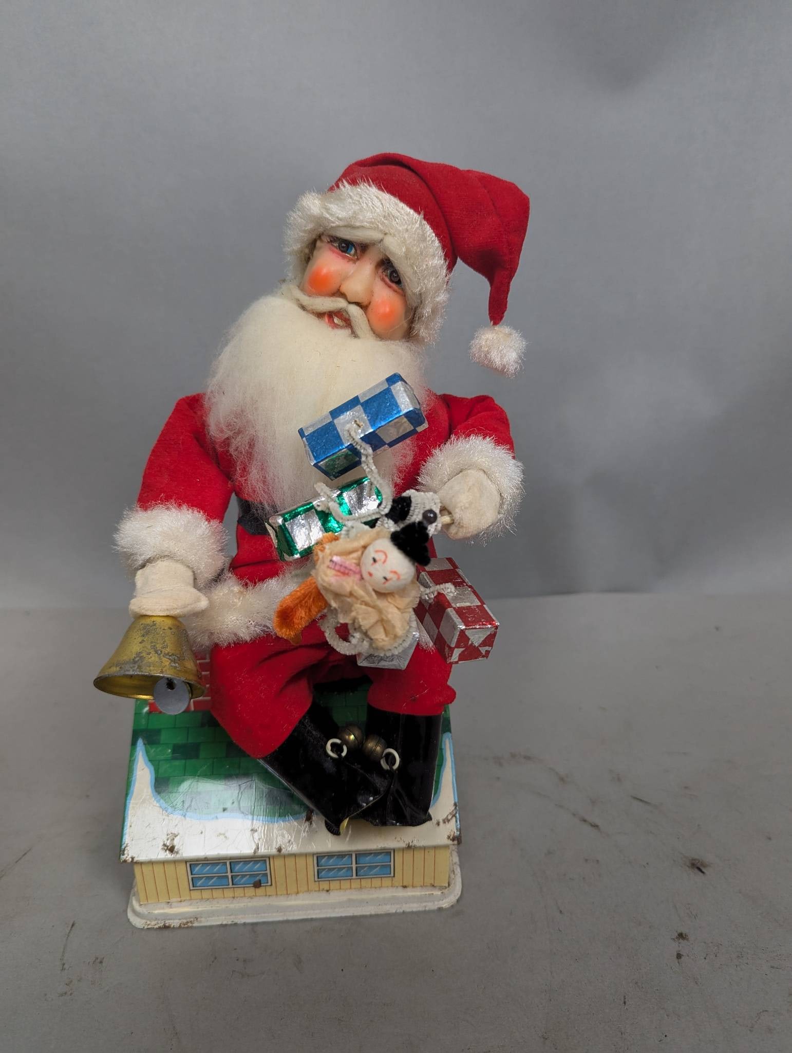 Deluxe Animated Battery-OP Trim-A-Tree Coin Operated Santa Bank with Box (1 of 11)