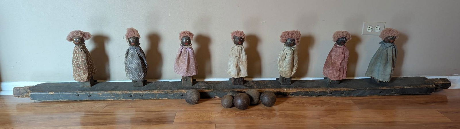 Carnival Knock Em Down Game Set c1920s Black Memorabilia (1 of 11)