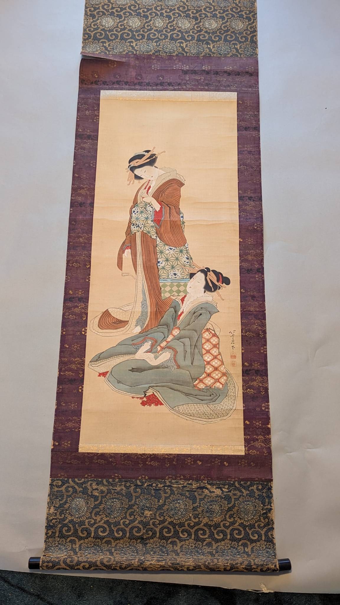 Vintage Japanese Hanging Scroll Two Beauties After Hokusai (1 of 11)