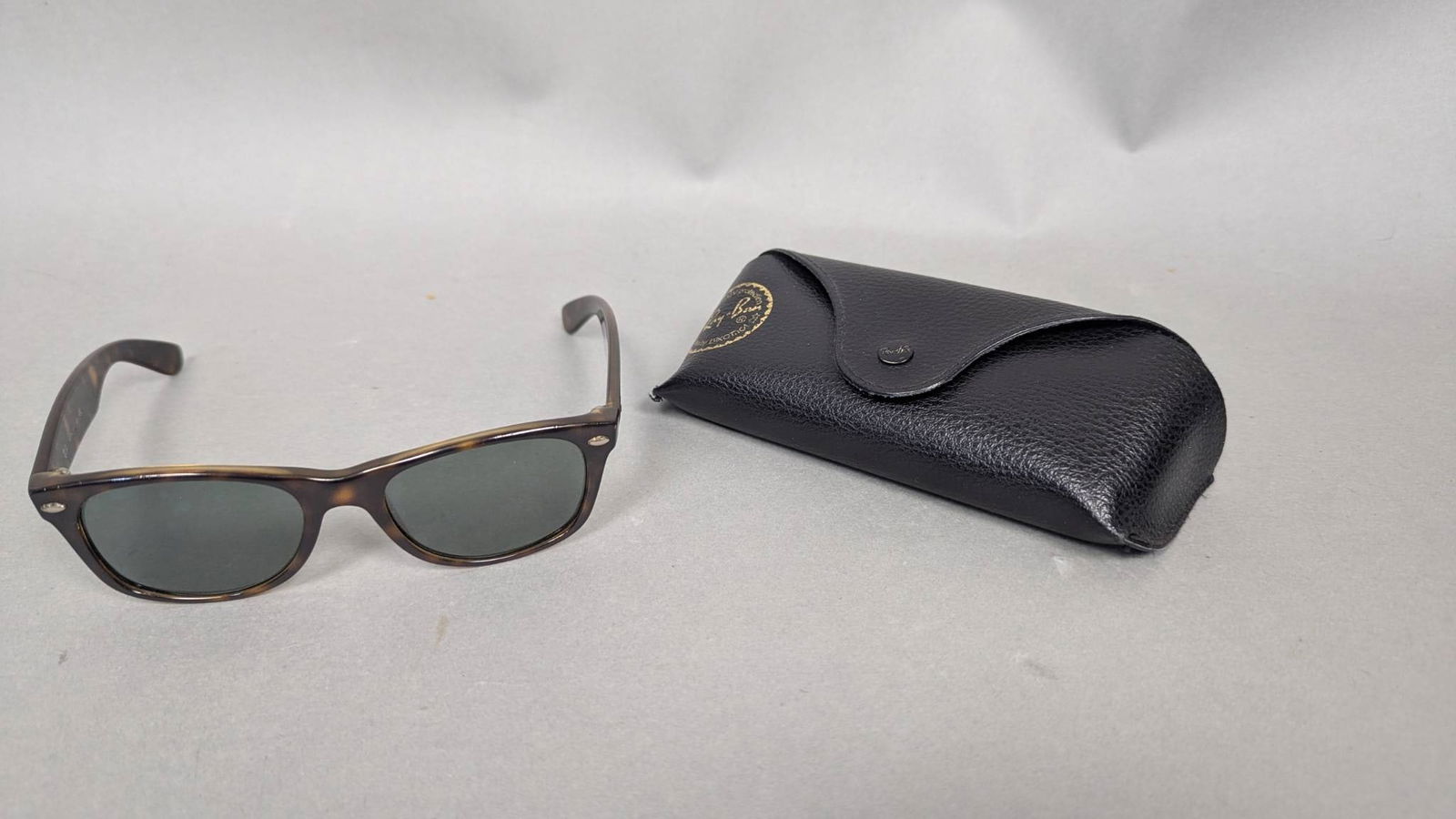 Ray-Ban RB2132 New Wayfarer Tortoise Sunglasses with Case (1 of 7)