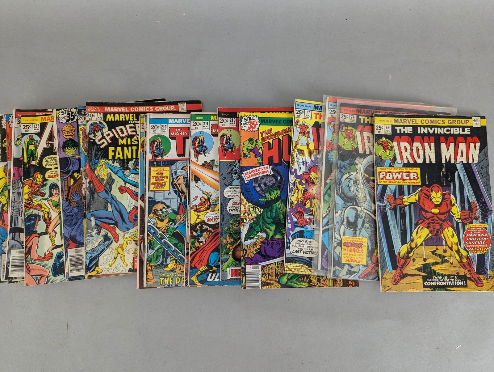 Collection of 1970s Marvel Comic Books Featuring Iron Man Thor Avengers HUlk (1 of 12)