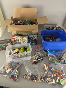 Lego Sets and Pieces Approximately 30 lbs Minecraft Elves Monster Jam etc: Lego items, including boxes for sets such as Lego Elves 41173, Lego Minecraft 21116 Creative Box, Lego Technic 42049 Monster Jam Dragon, and others. Contains a variety of loose Lego pieces, assembled