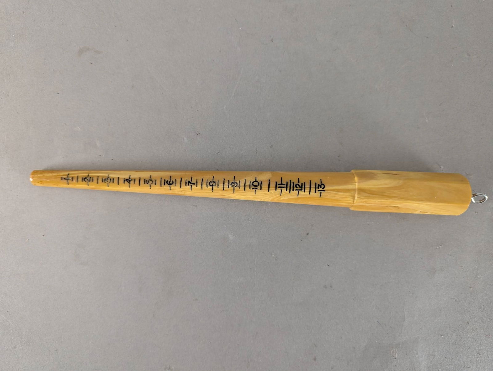 Vintage Butterscotch Swirl Bakelite Ring Mandrel with Sizing Marks (1 of 7)