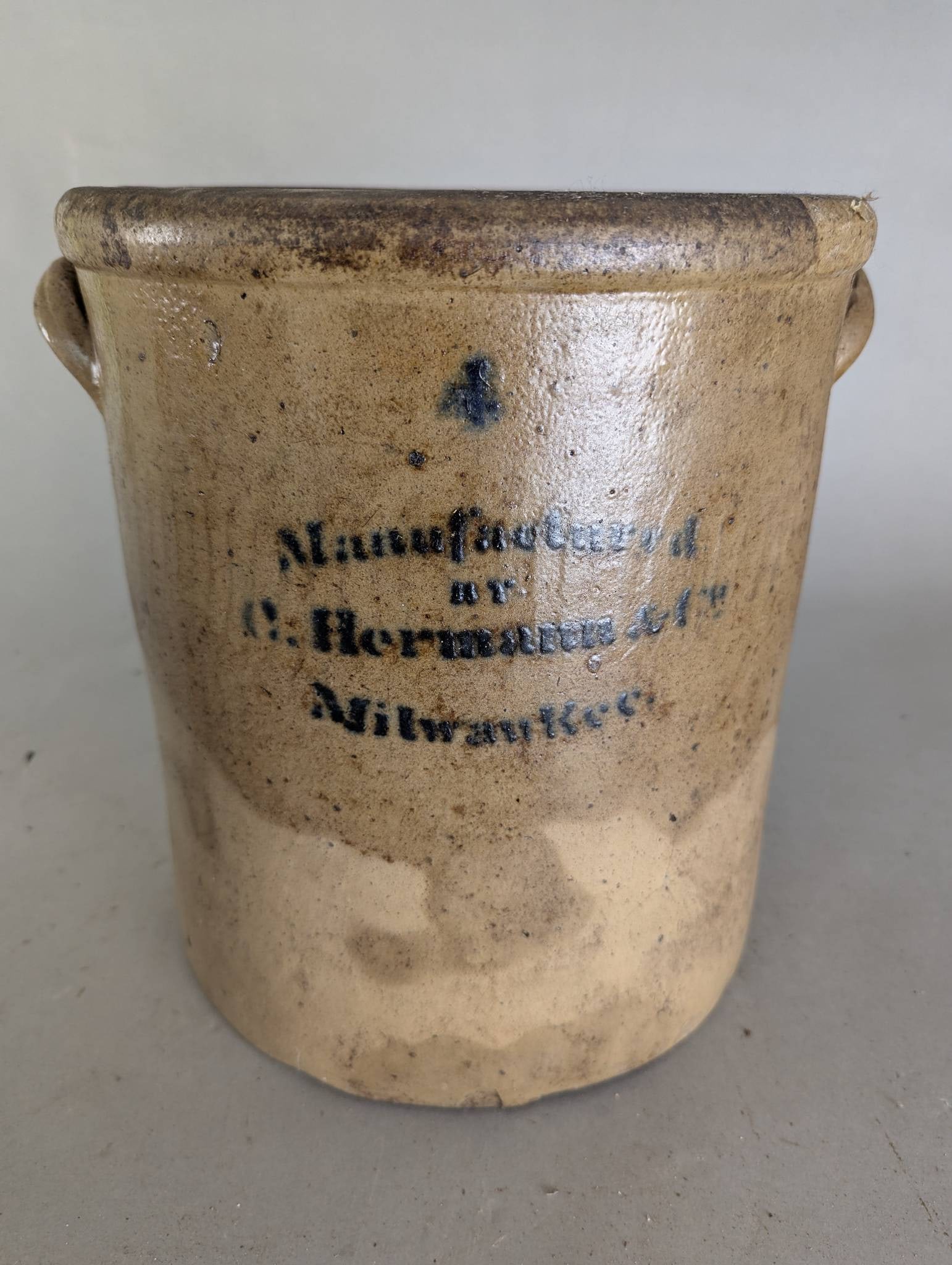 Antique Stoneware Crock by C Hermann and Co Milwaukee (1 of 7)