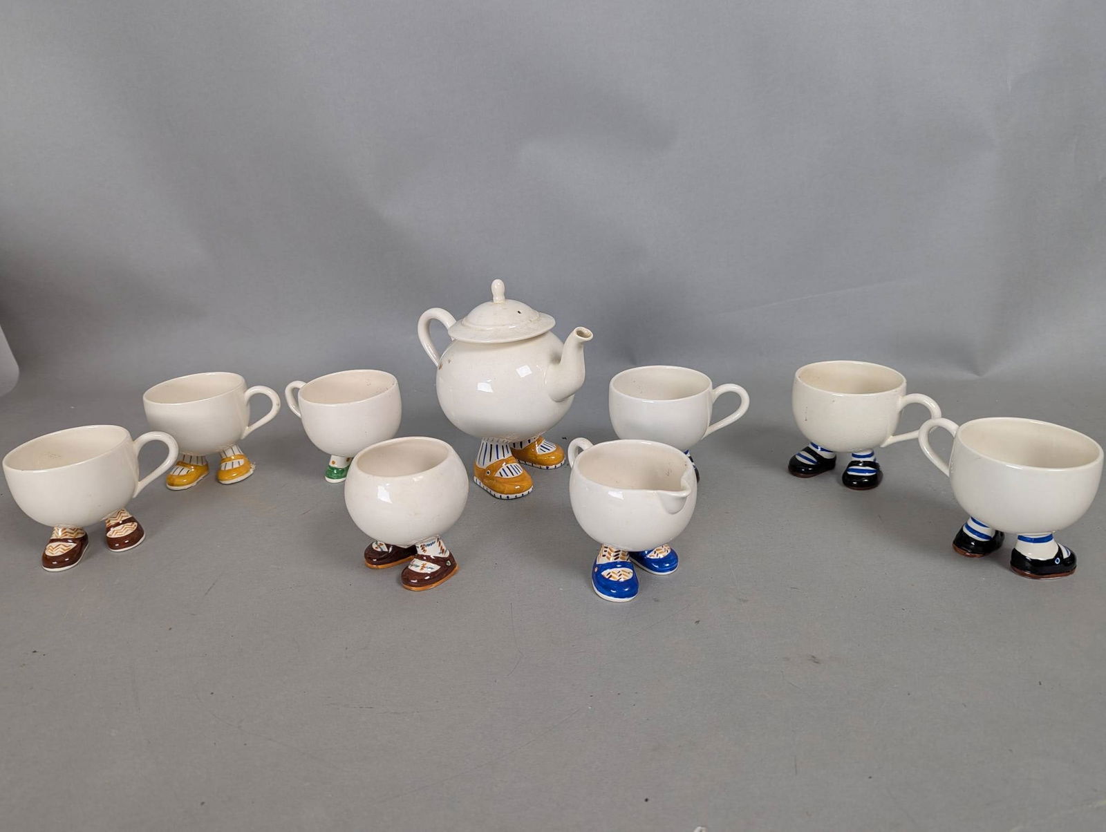 Carlton Ware Walking Ware Tableware Collection Designed by Lustre Pottery (1 of 6)