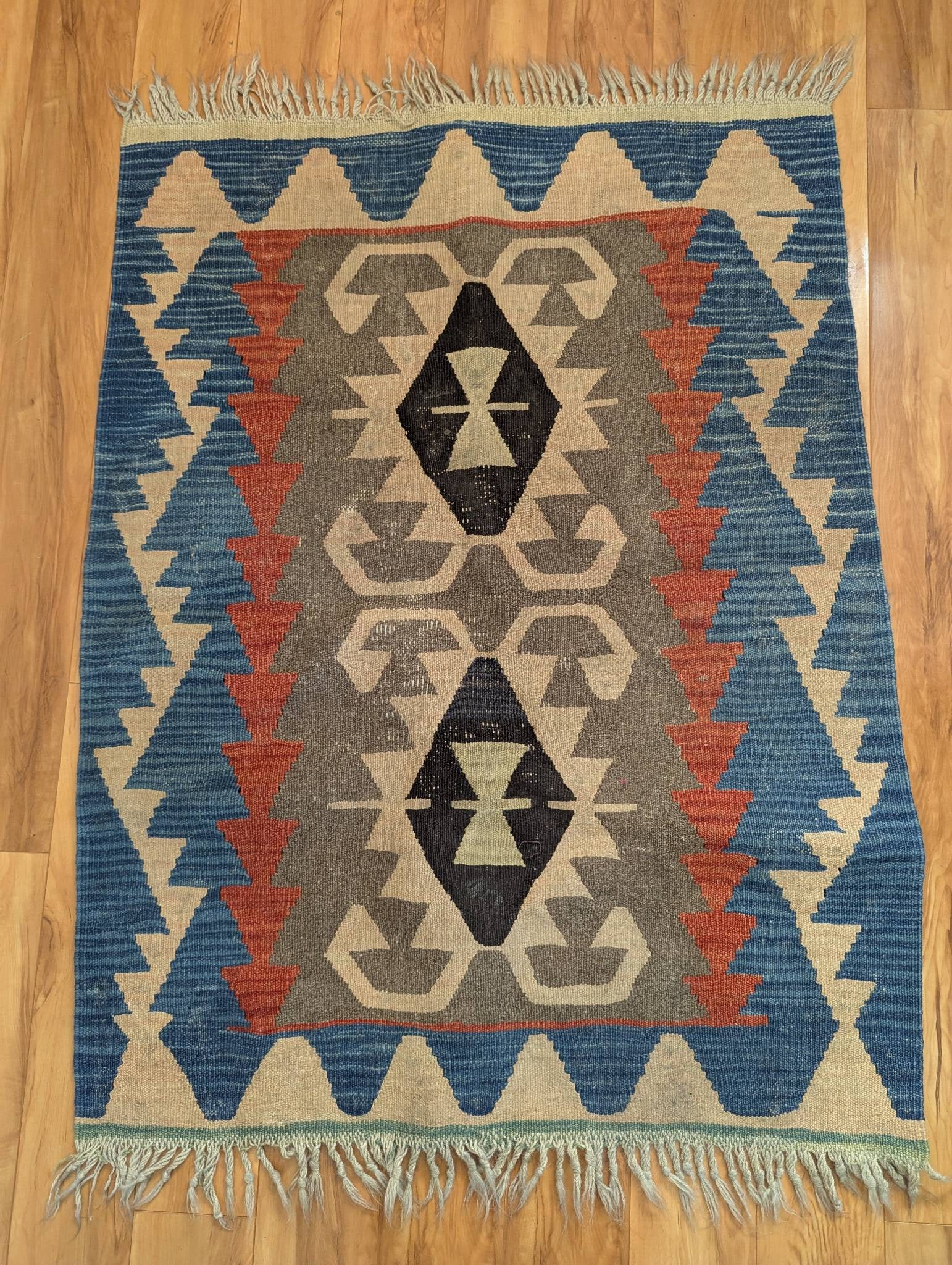 Kayseri Wool Kilim with Traditional Turkish Patterns and Design (1 of 6)