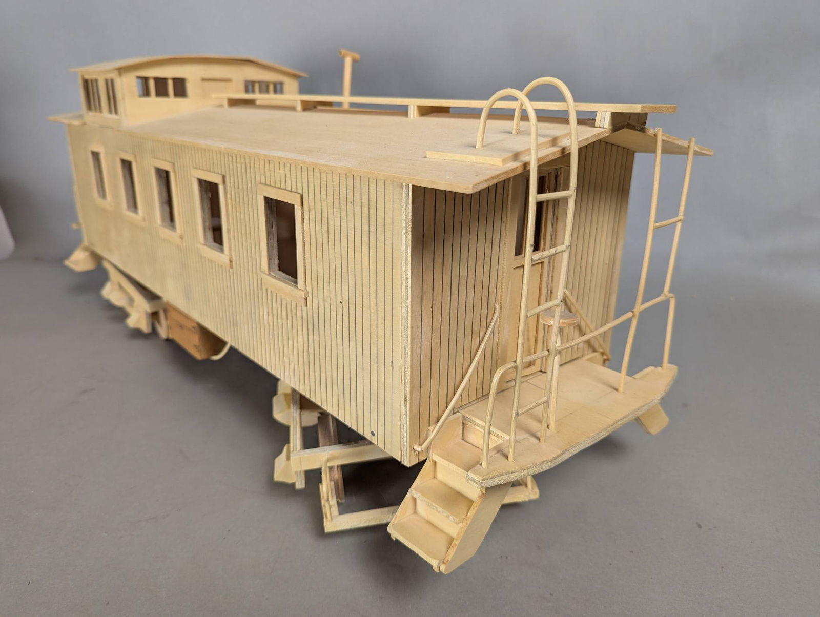 Large Wooden Model Caboose by GPH Enterprises (1 of 8)