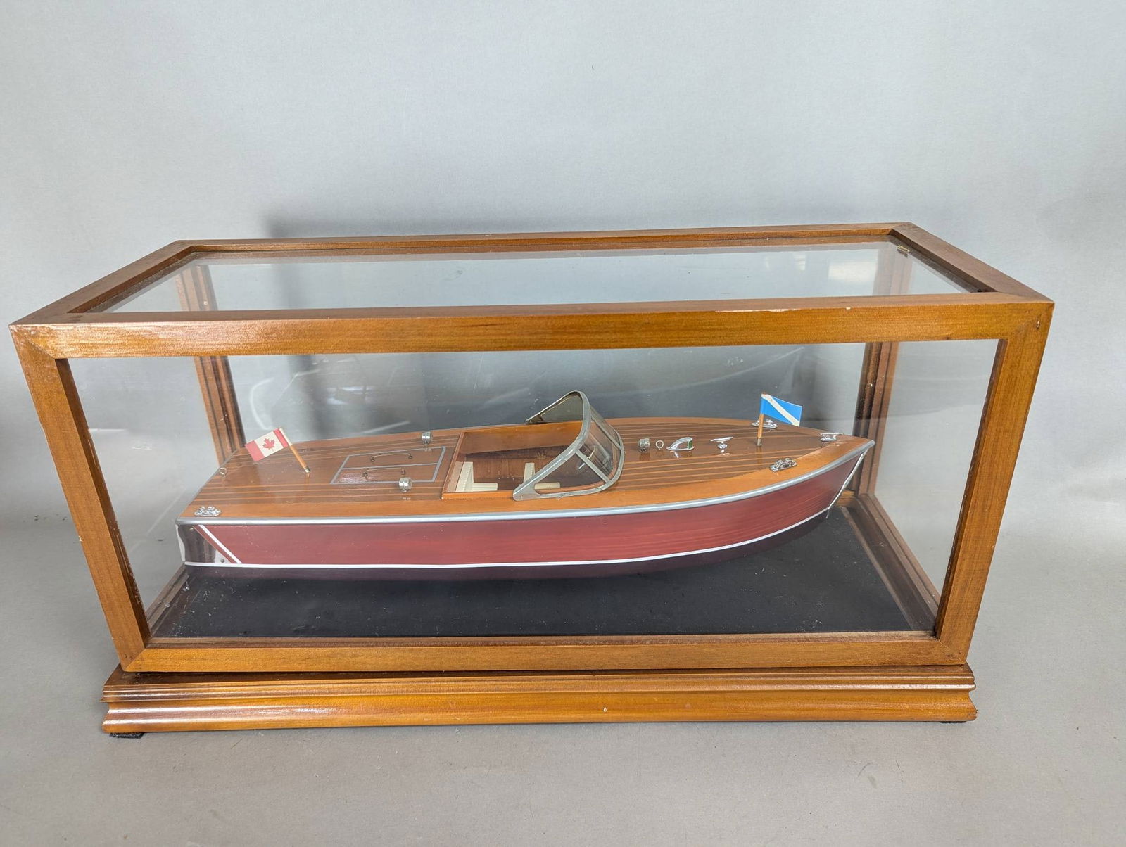 Muskoka Cedar Strip Model Speed Boat in Wooden Display Case (1 of 7)