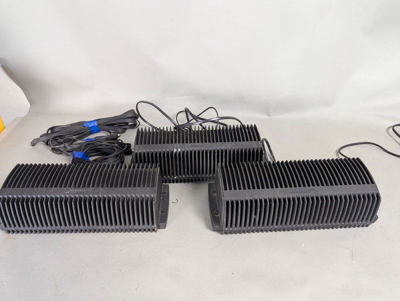 3 Bose Lifestyle SA3 Power Amplifiers (1 of 4)