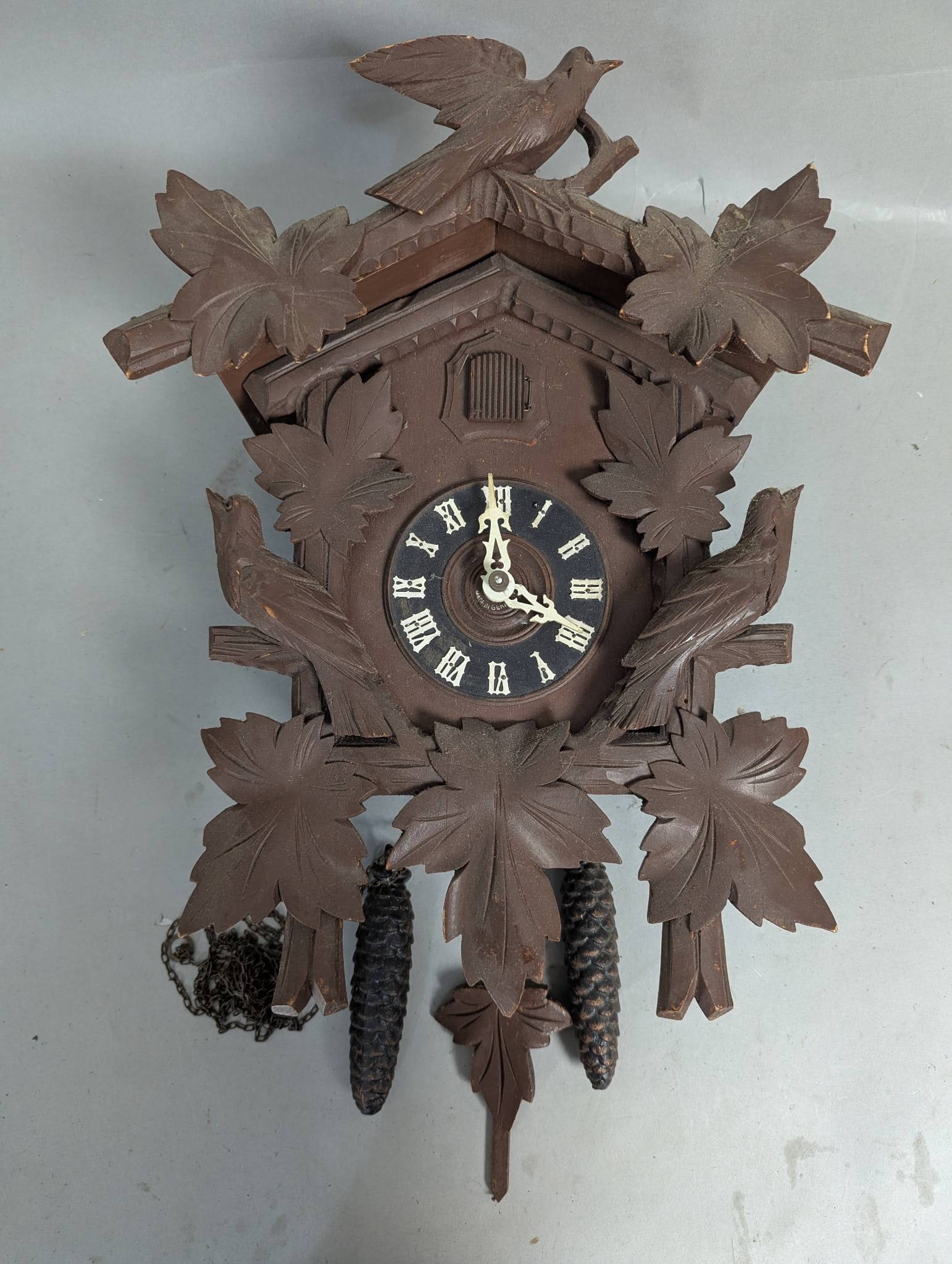 German Black Forest Cuckoo Clock with Decorative Bird Motif (1 of 8)