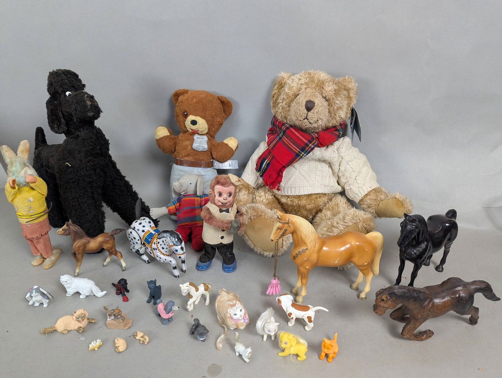 Collection with Teddy Bears, Barbie, Breyer Horses, and Tin Wind-Ups (1 of 14)