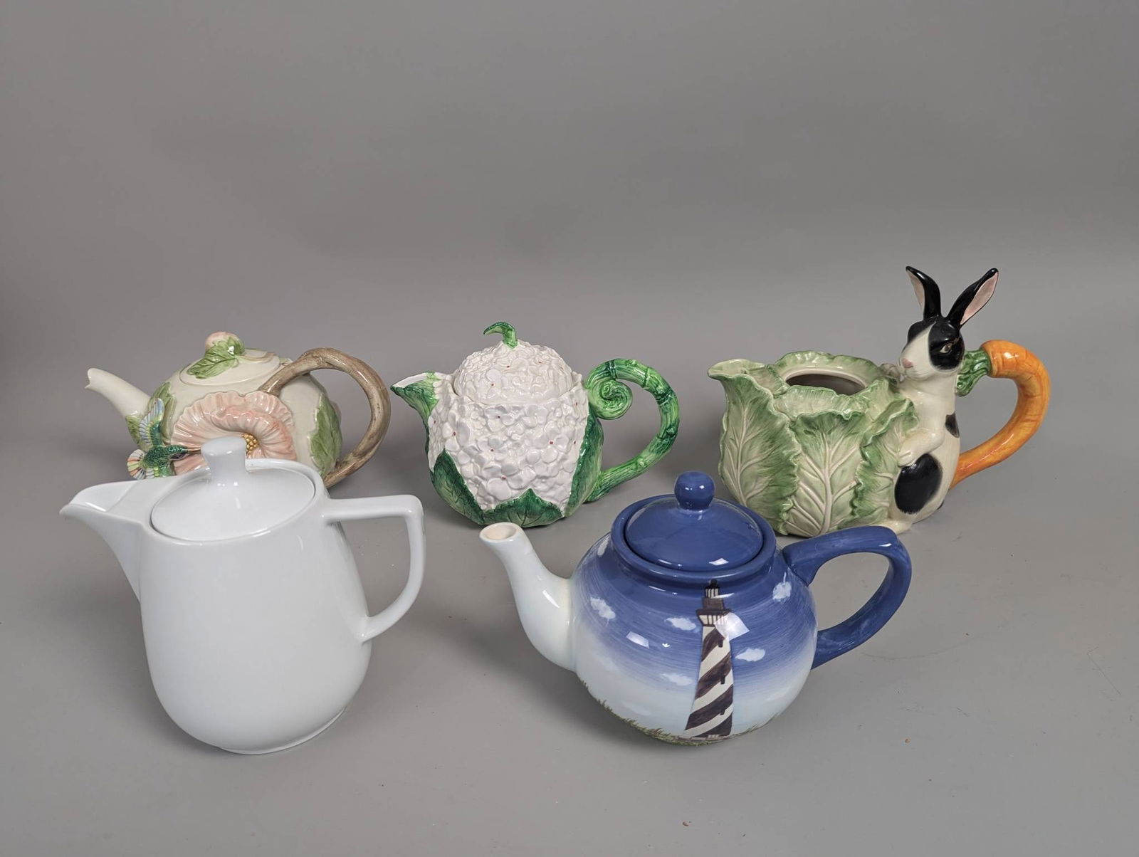 Decorative Teapots Including Rabbit Design (1 of 11)