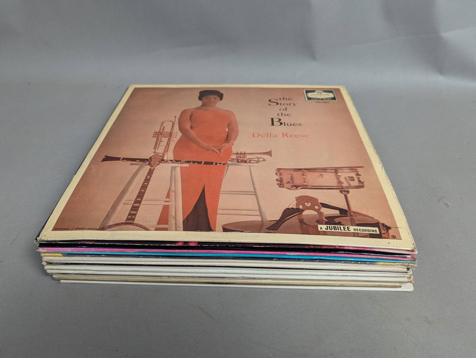 14 Vinyl Records Featuring Various Artists and Bands (1 of 4)