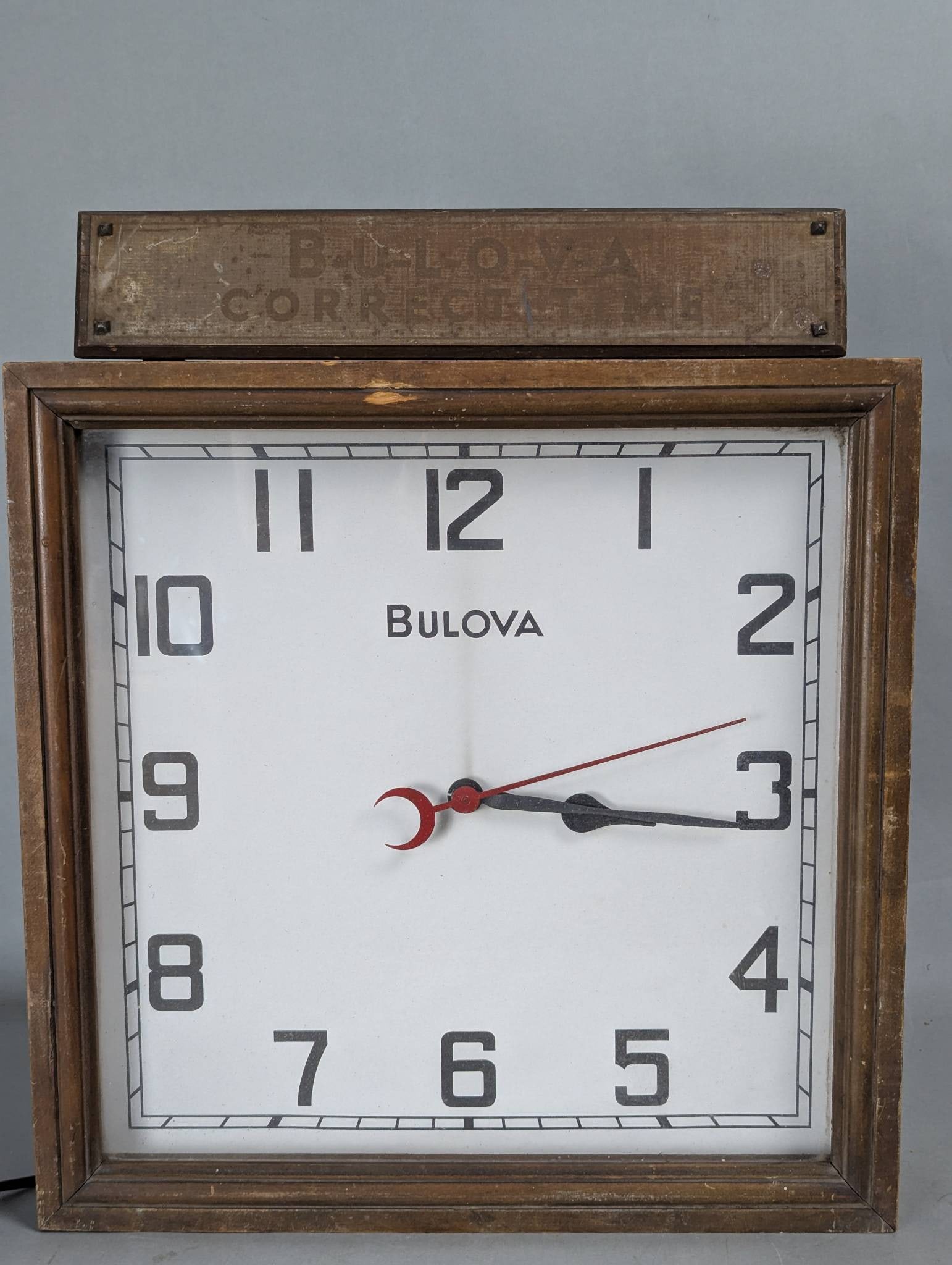 Bulova Wooden Square Wall ClockÂ  (1 of 7)