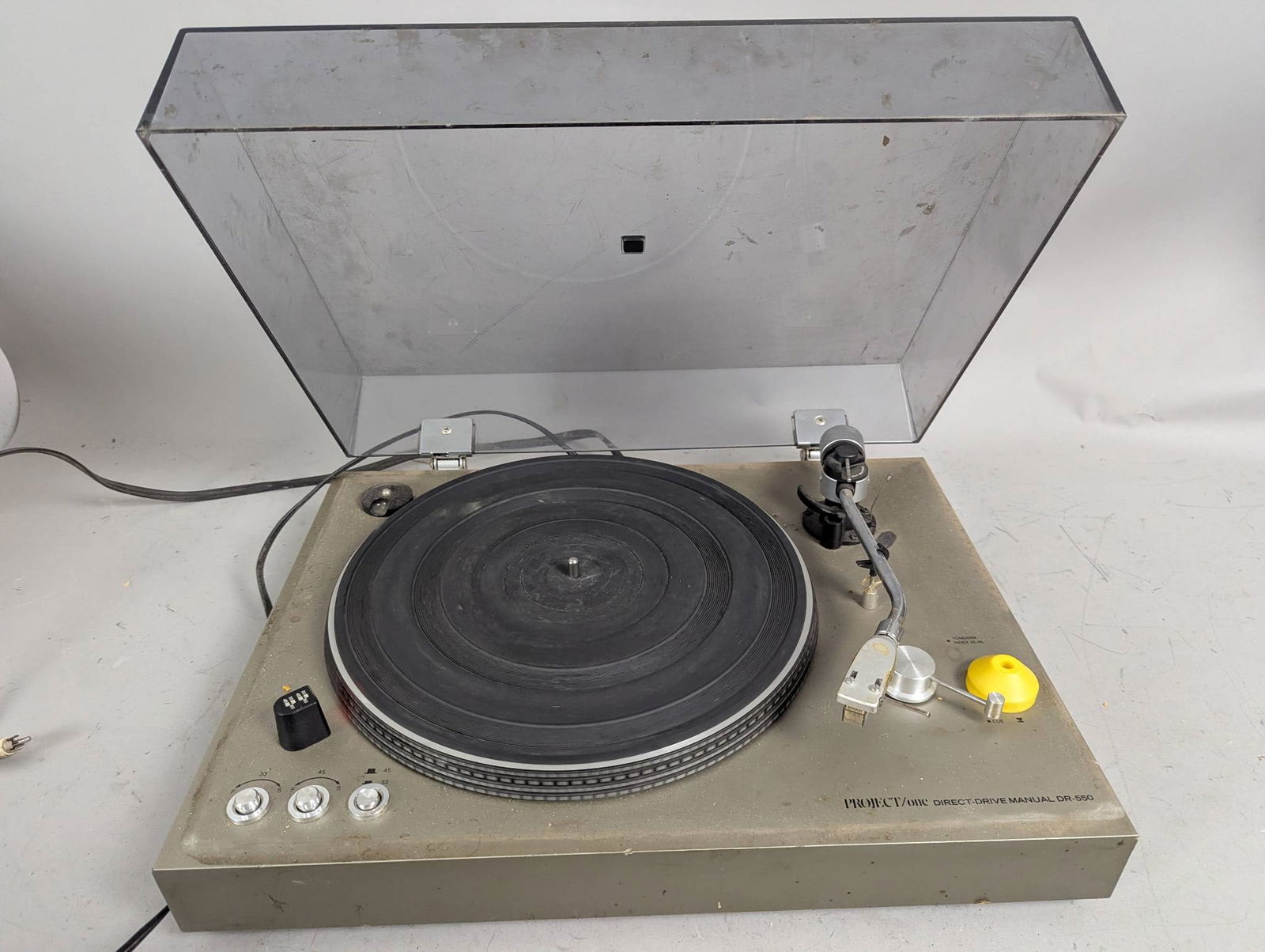 Project One Direct Drive Manual DR-550 Turntable with Dust Cover (1 of 7)
