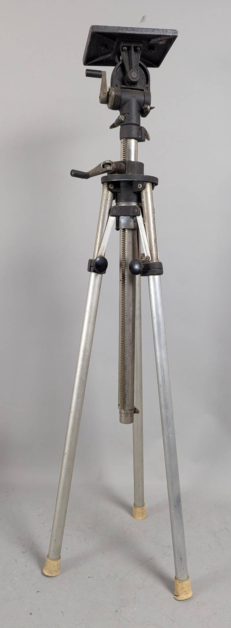 Majestic Heavy Duty Tripod with Head for Large Format Camera (1 of 7)