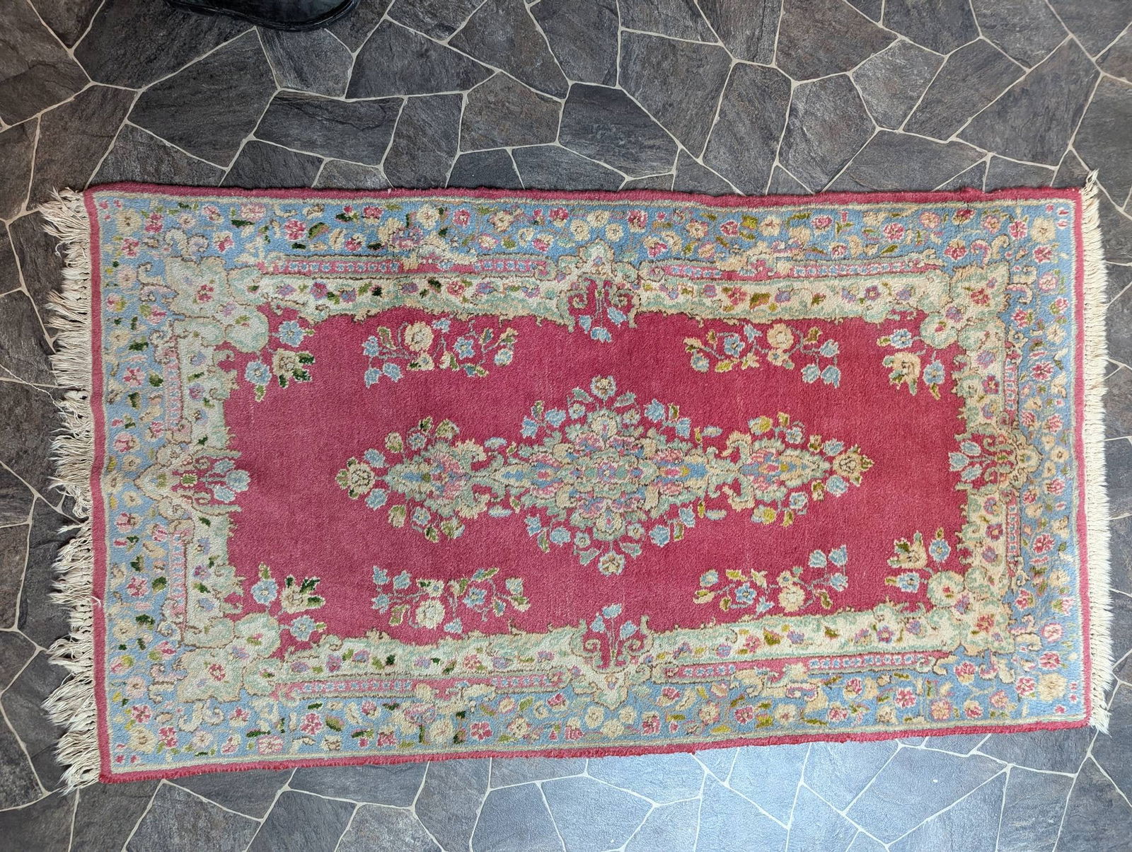 Antique Persian Kerman Lavar Wool Rug with Floral Medallion Design (1 of 8)