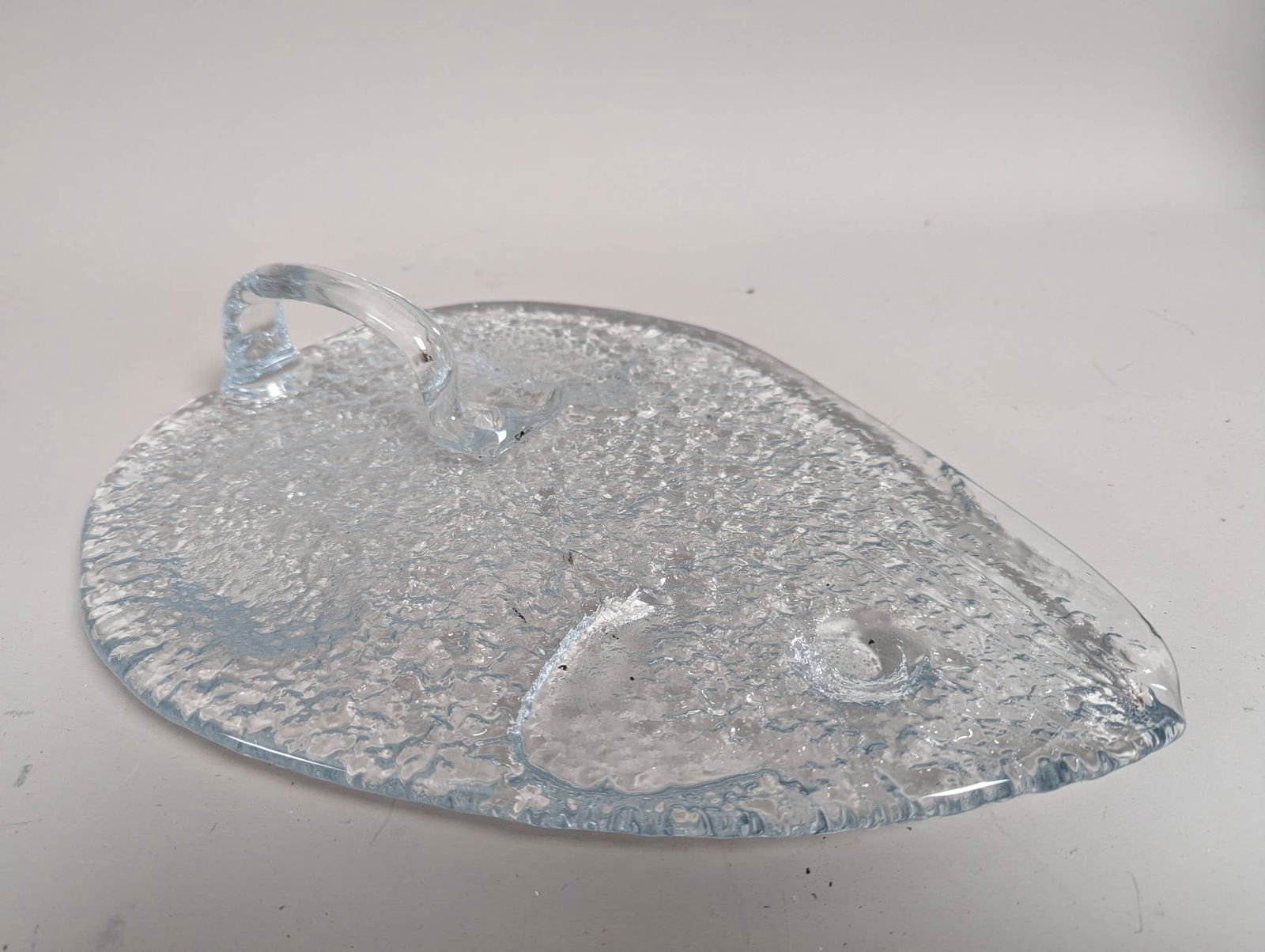 Vintage Blenko Glass Mouse-Shaped Cheese Platter by Don Shepherd (1 of 5)