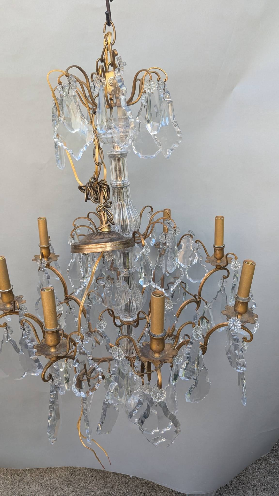 French Gilded 8 Light Crystal Chandelier with Decorative Design (1 of 12)