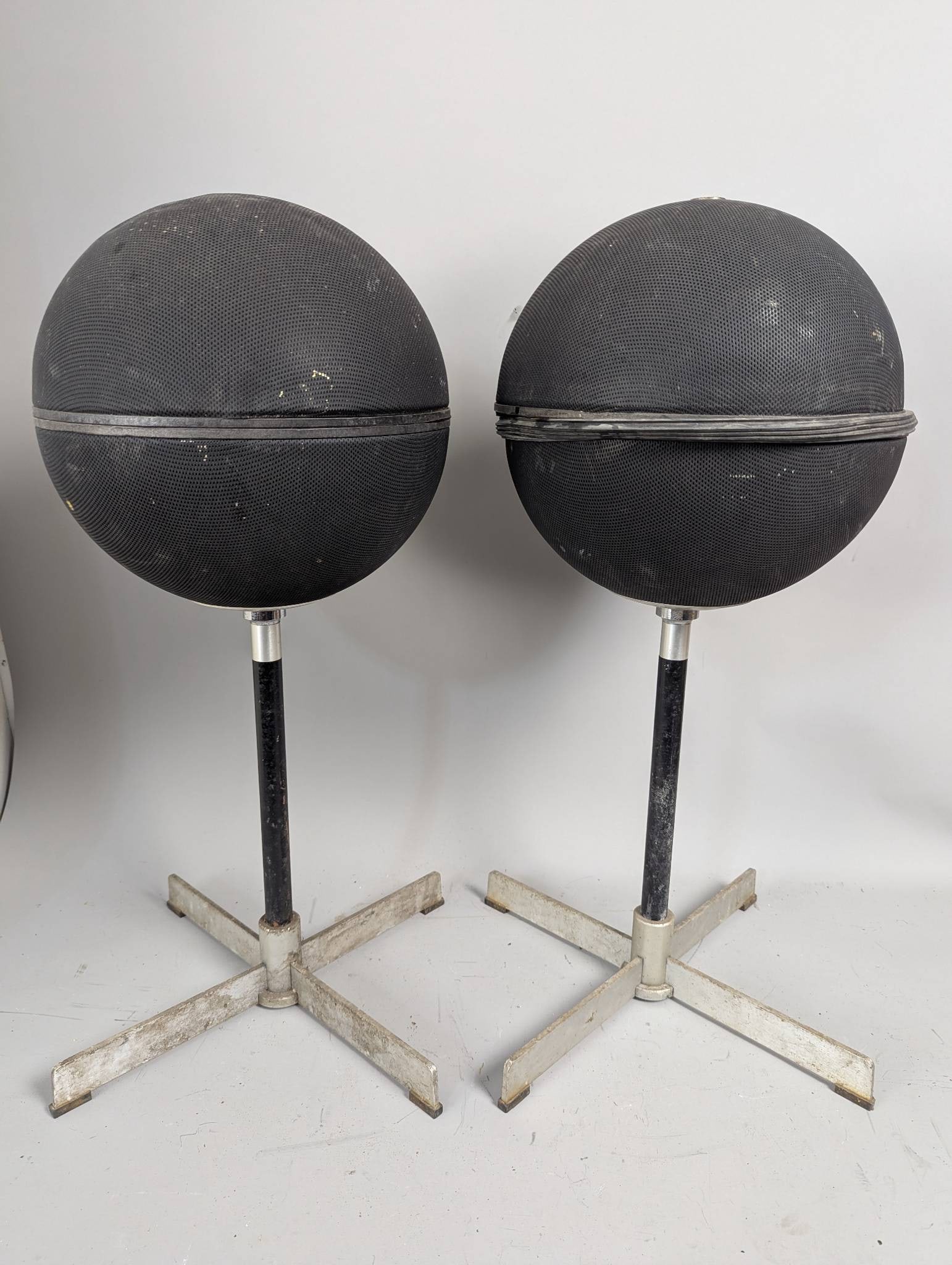 JVC Globe Speaker Baffle Model 5303 on Stands (1 of 4)